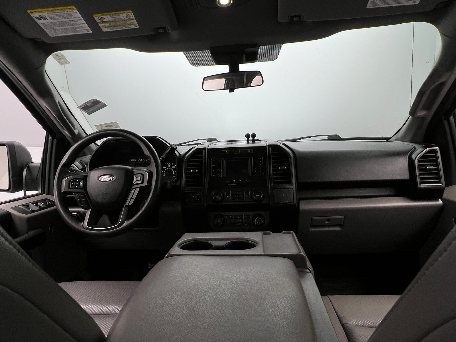 Thumbnail: 2019 Ford Econoline - 3