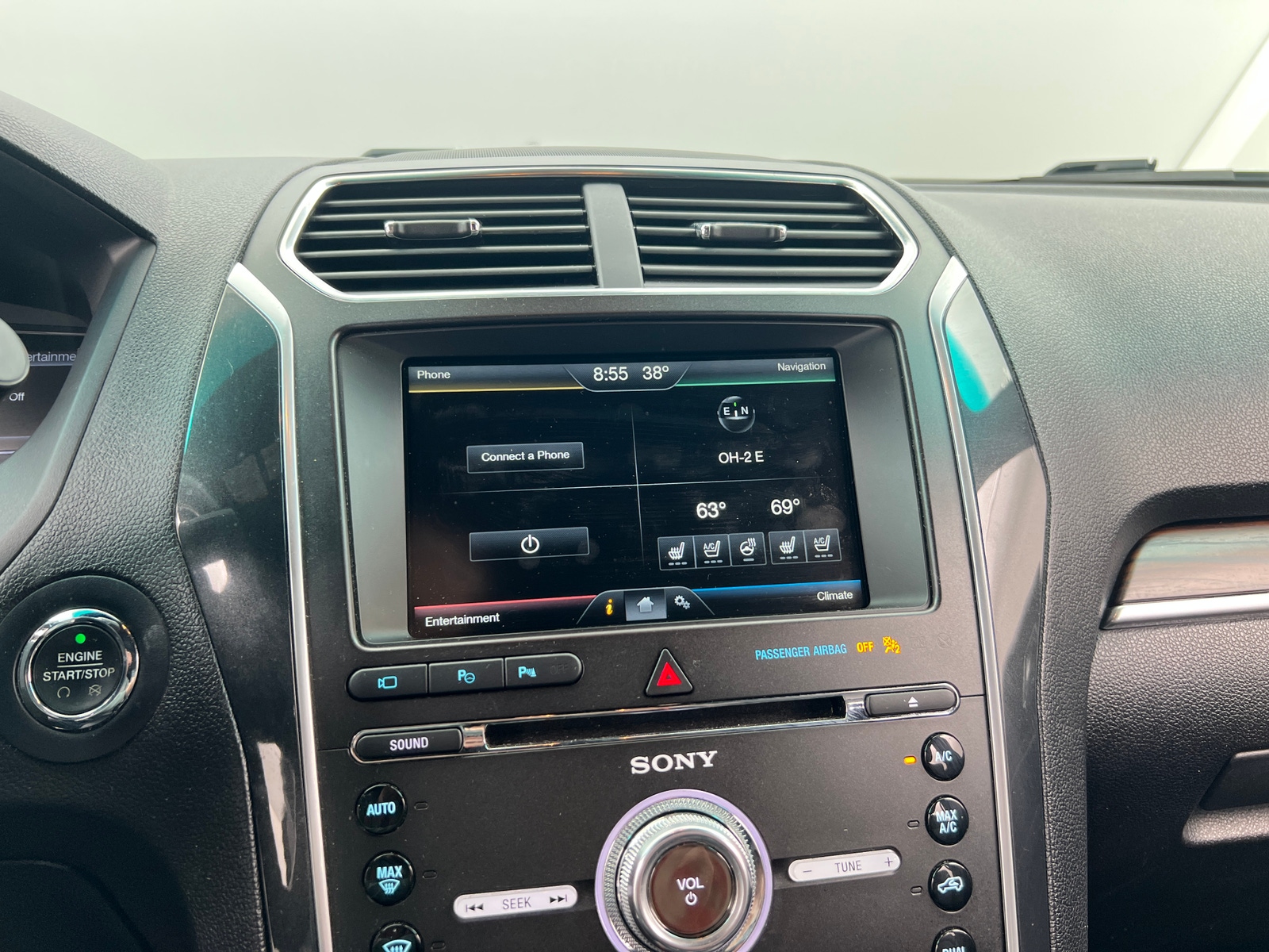 Thumbnail: 2016 Ford Explorer - 3