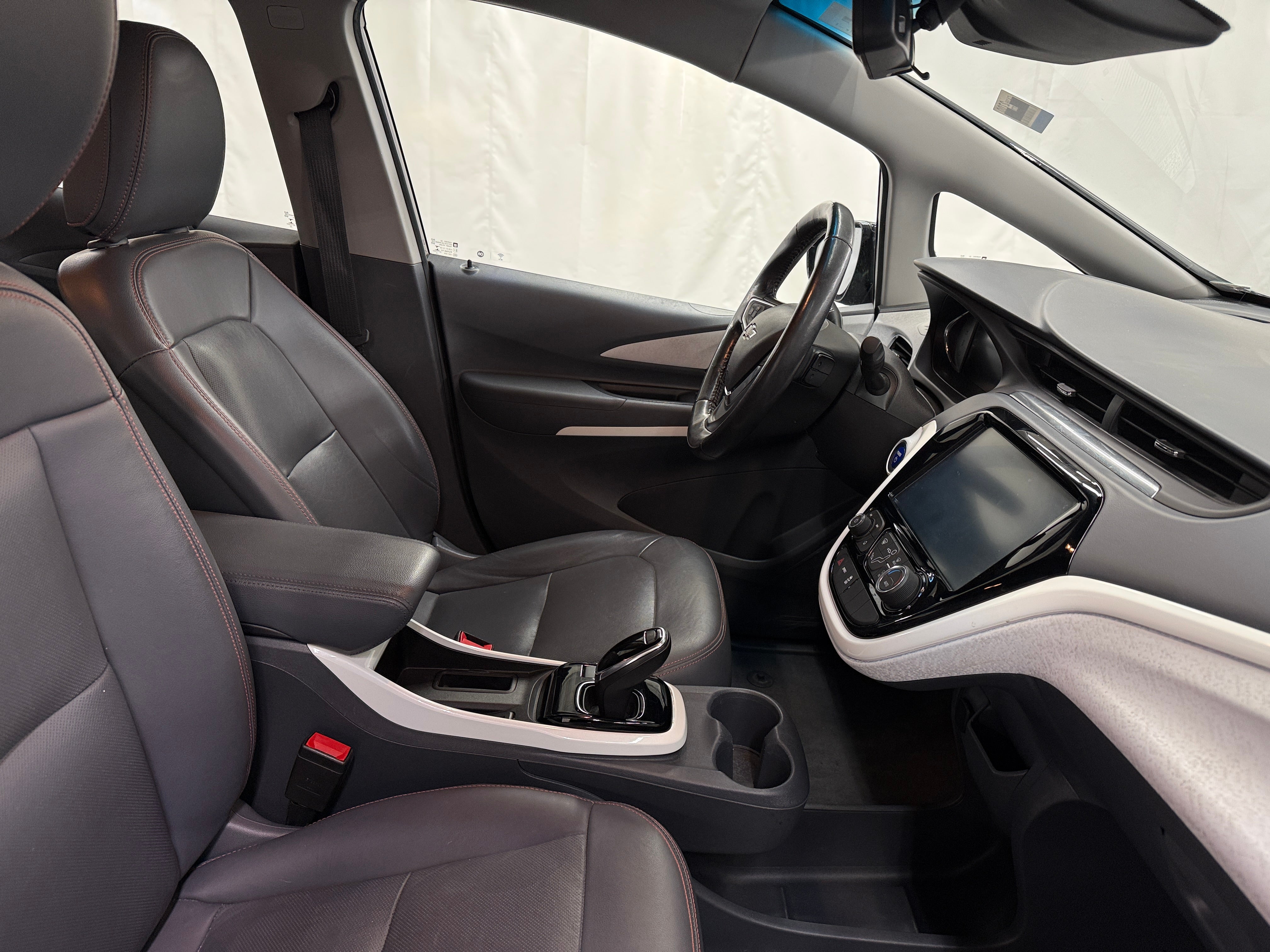 Used 2019 Chevrolet Bolt EV Premier with VIN 1G1FZ6S09K4125938 for sale in Oak Creek, WI