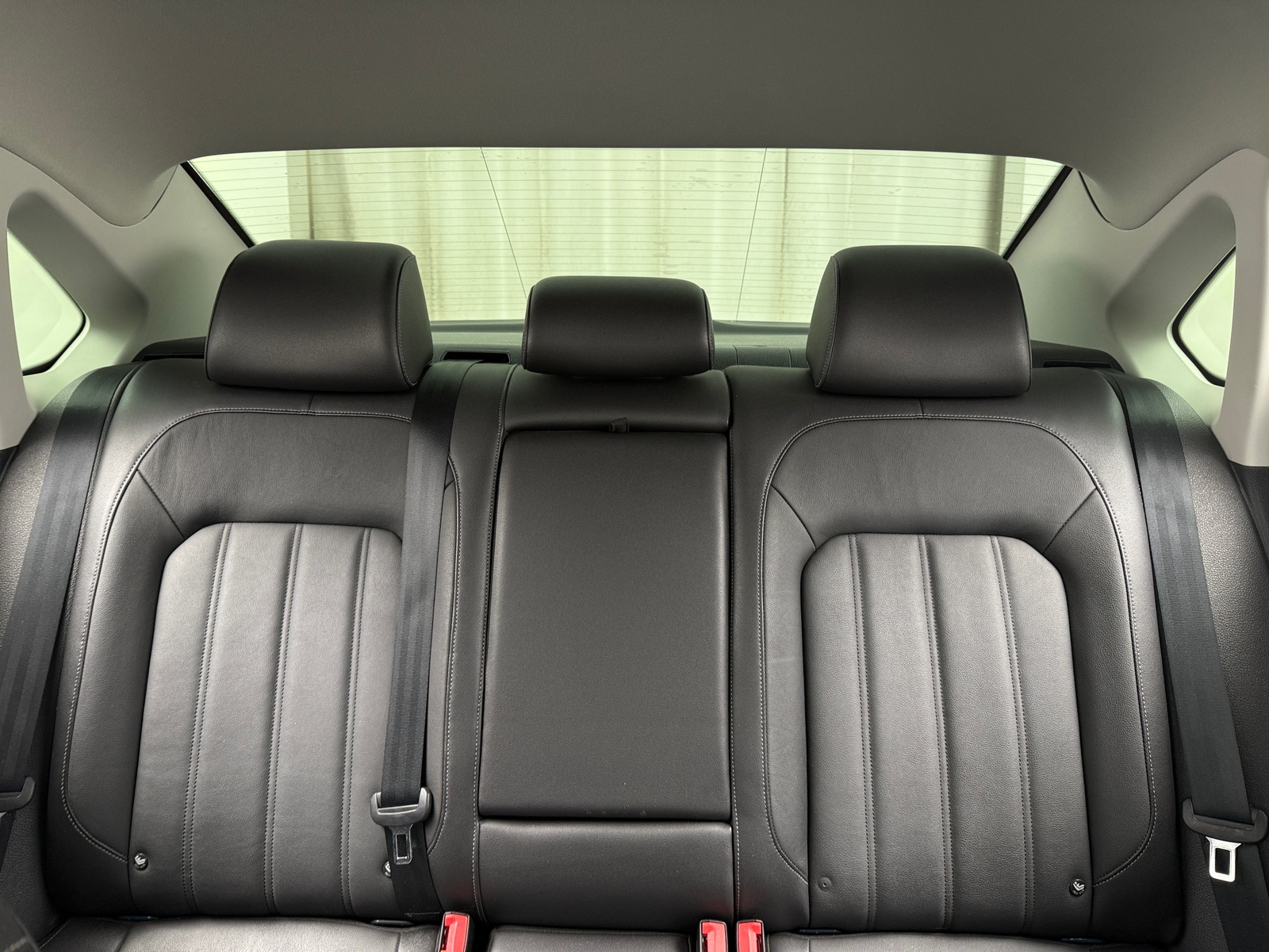 Thumbnail: 2020 Volkswagen Passat - 5