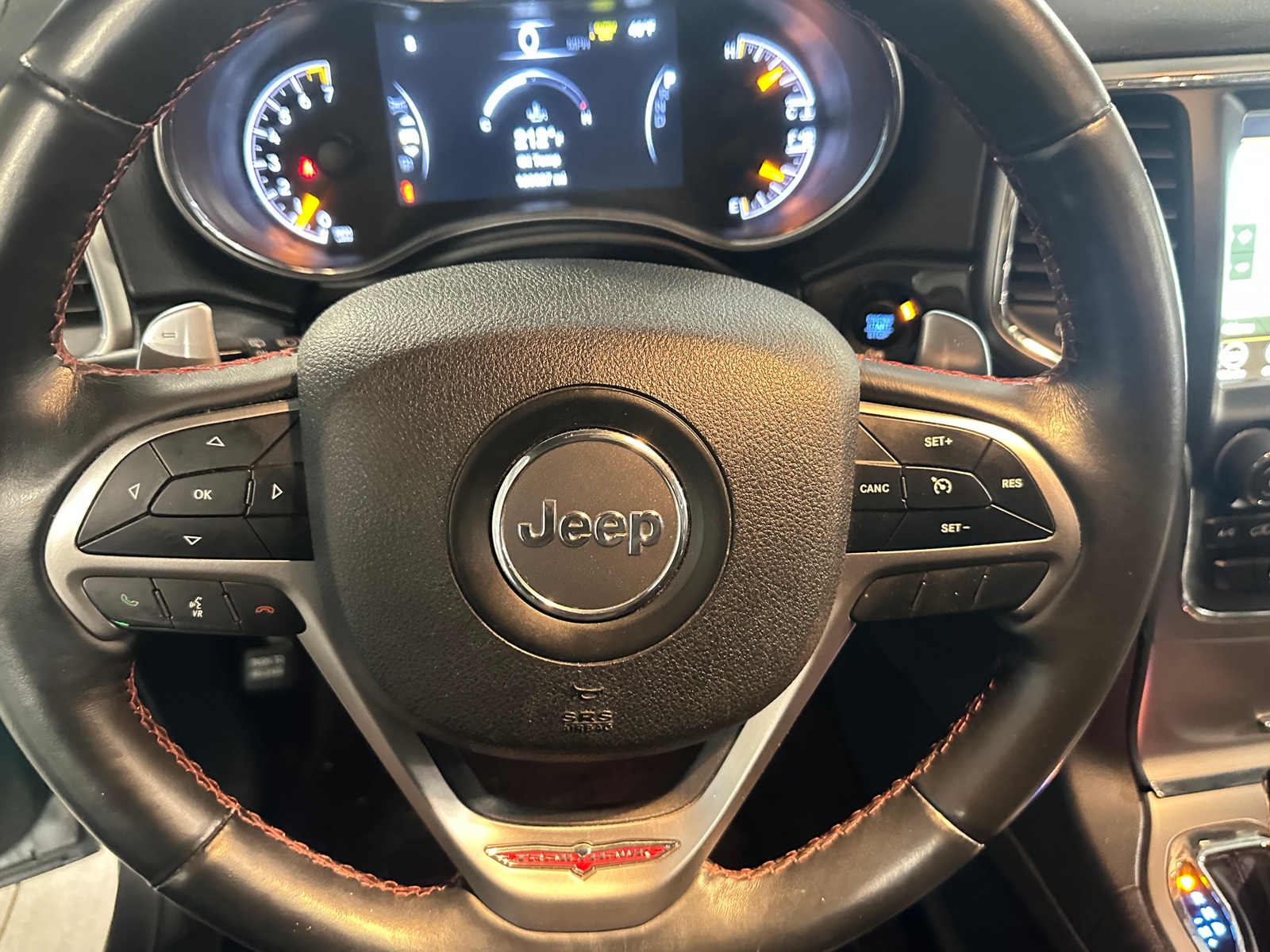 Thumbnail: 2018 Jeep Grand Cherokee - 4