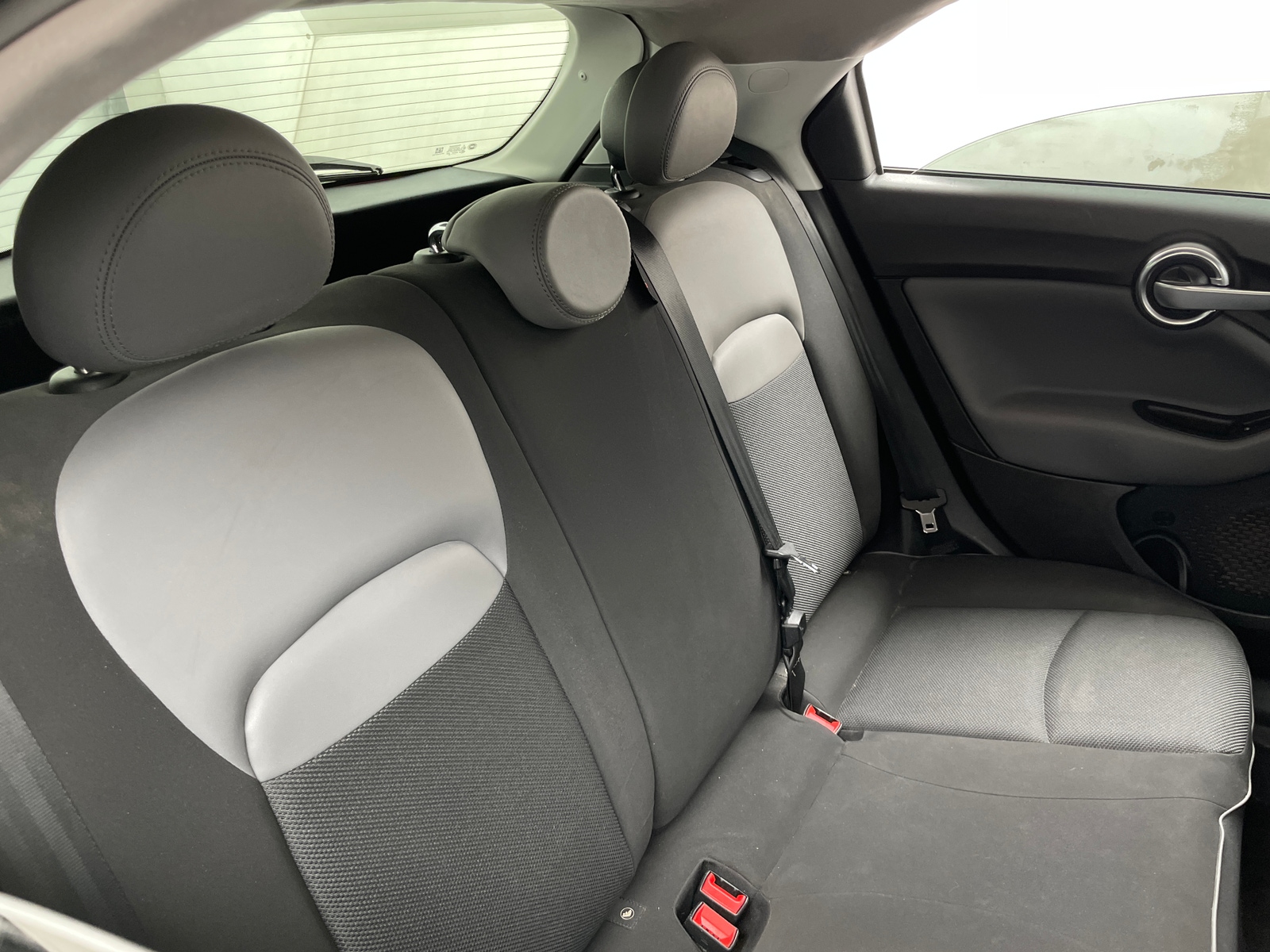 Thumbnail: 2016 Fiat 500X - 6