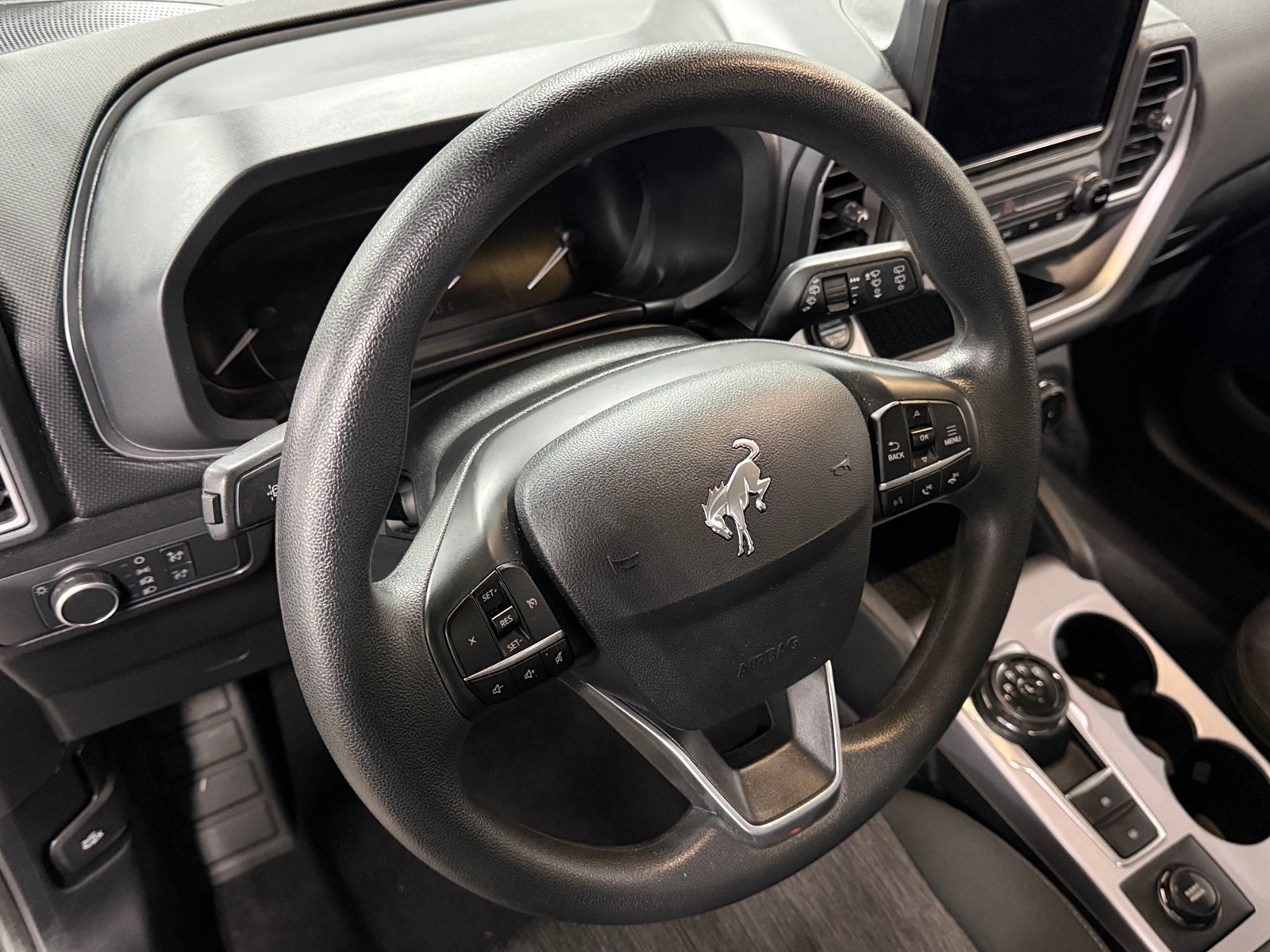 Thumbnail: 2022 Ford Bronco Sport - 5