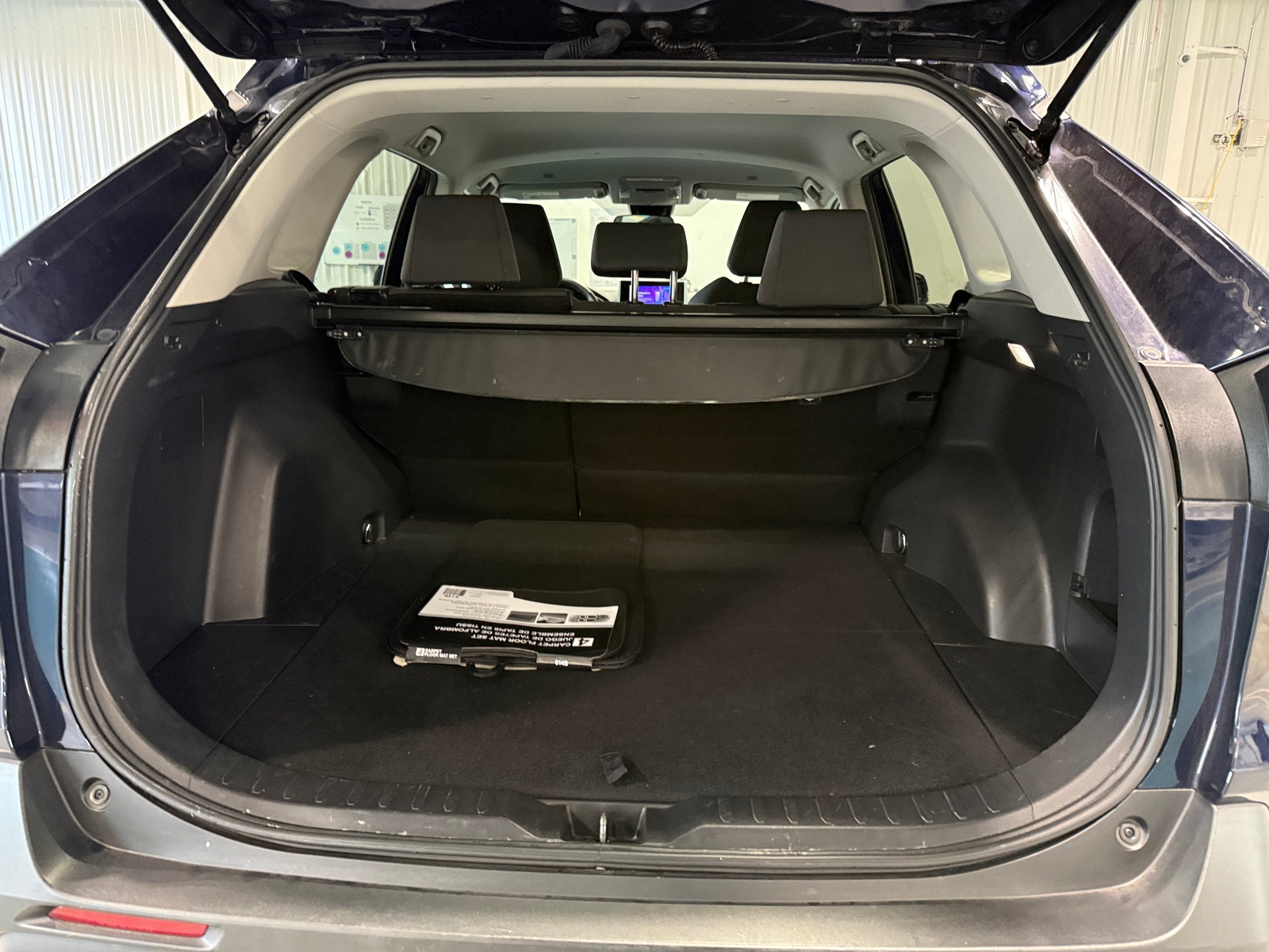 Thumbnail: 2024 Toyota RAV4 - 7