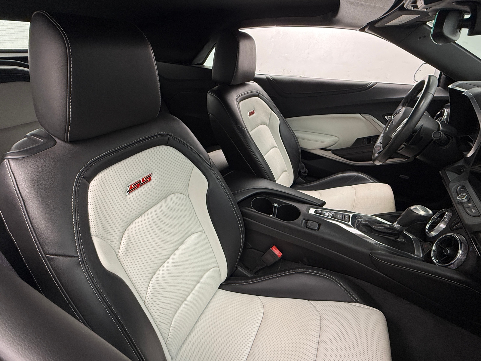 Thumbnail: 2016 Chevrolet Camaro - 2