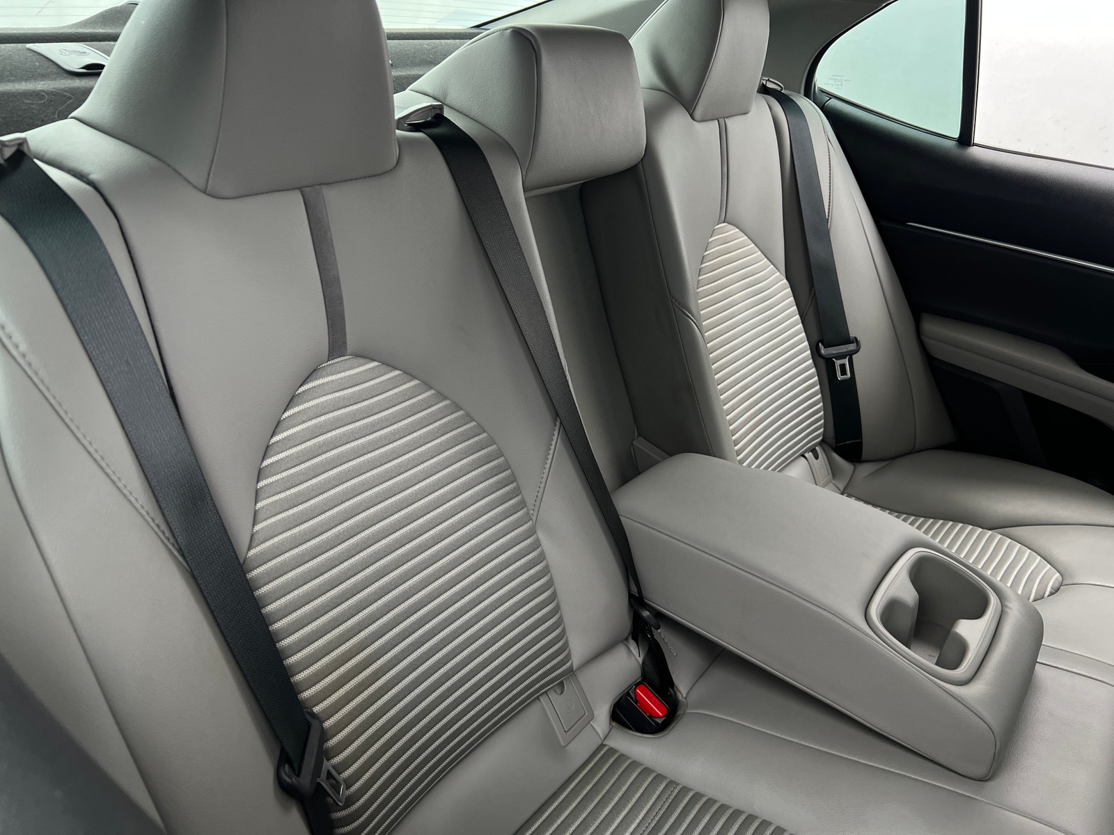 Thumbnail: 2019 Toyota Camry - 6