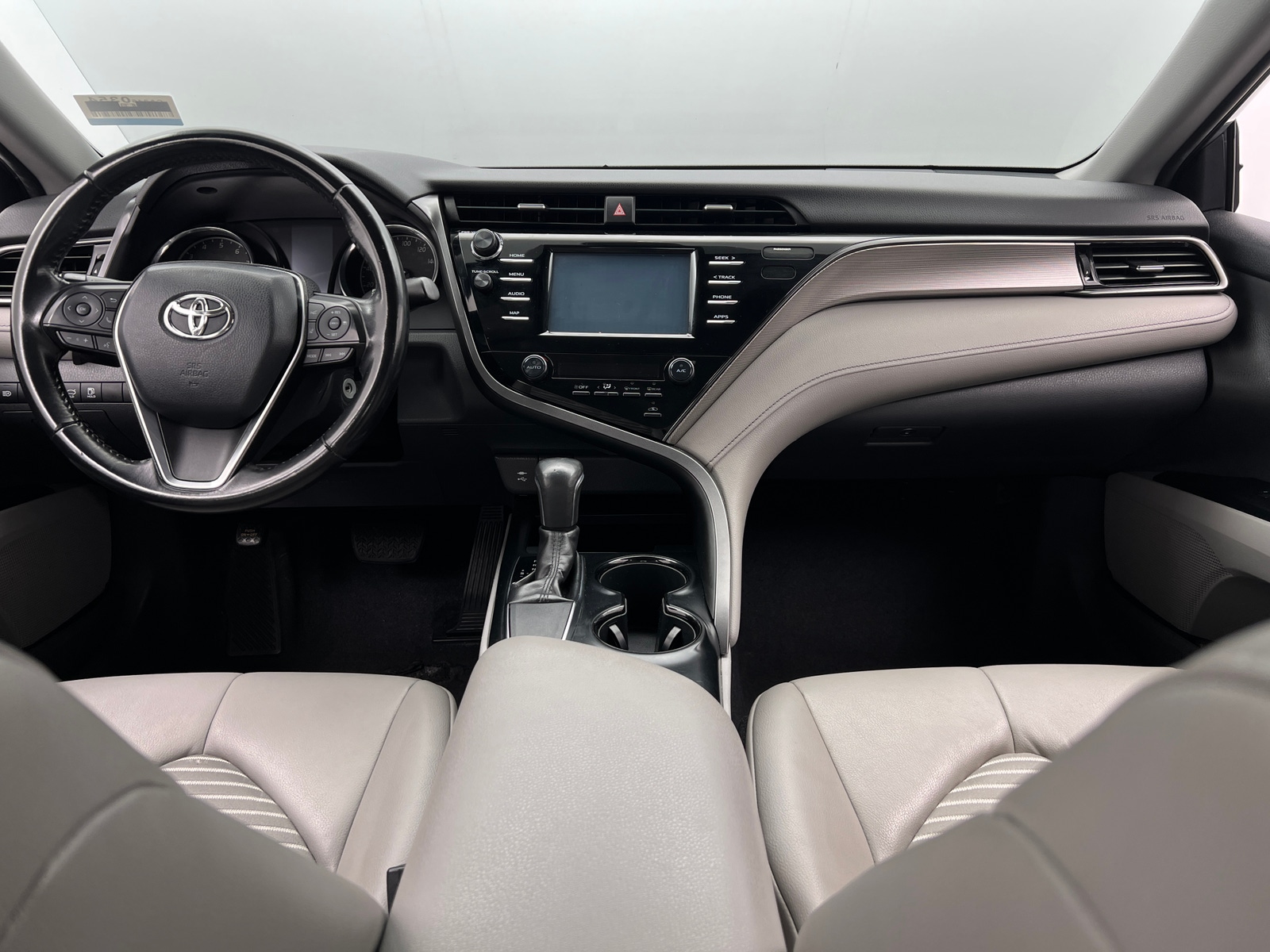 Thumbnail: 2019 Toyota Camry - 3