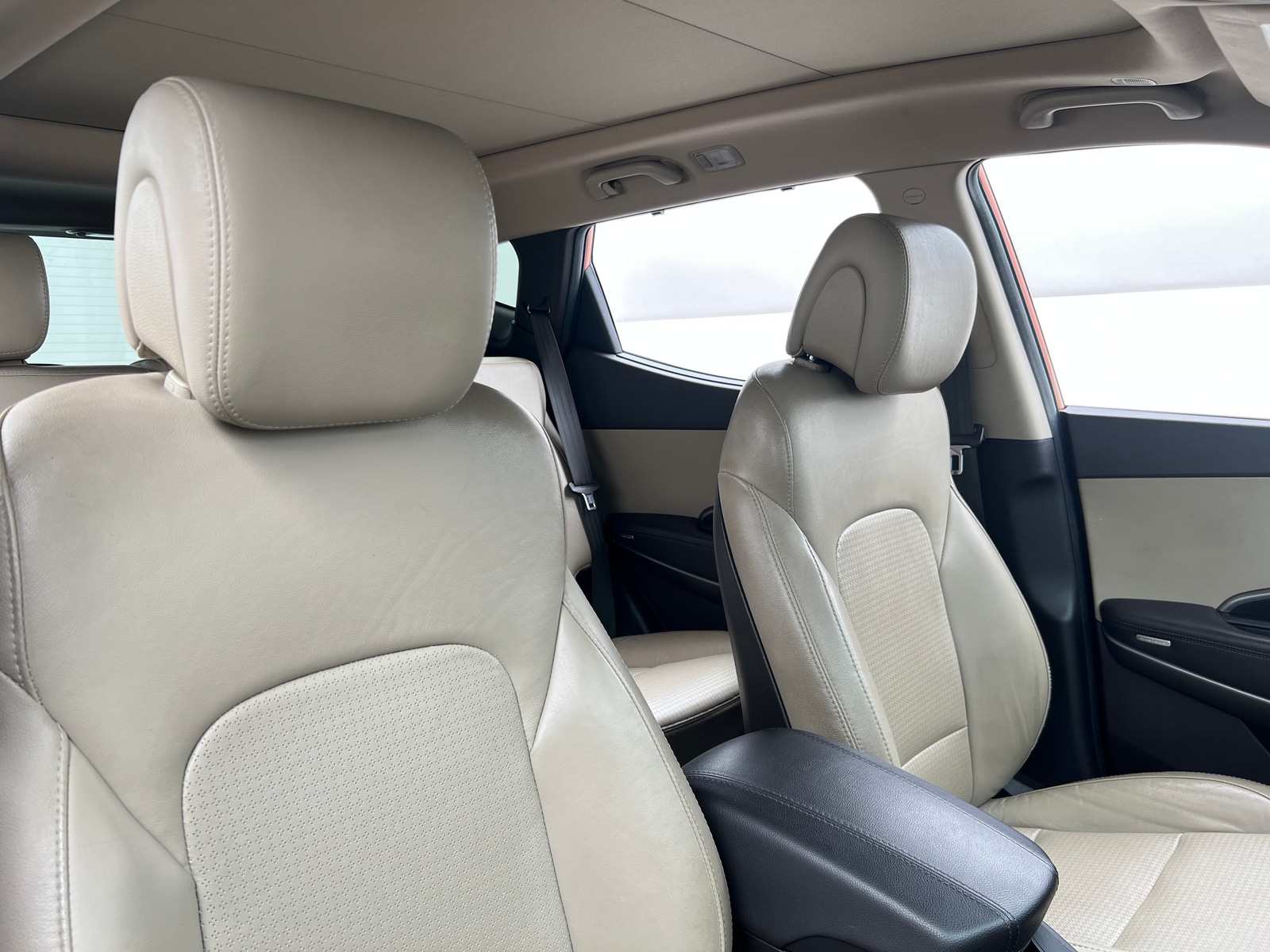 Thumbnail: 2013 Hyundai Santa Fe - 2