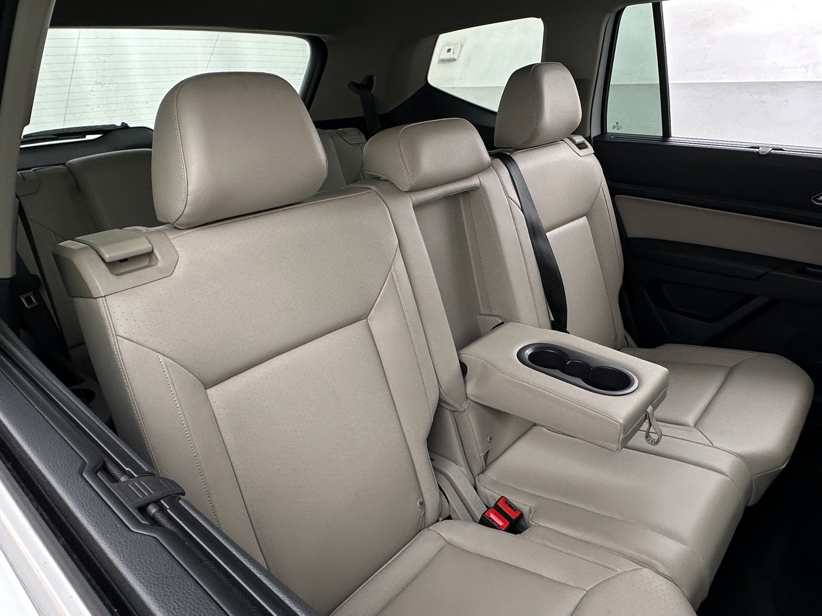 Thumbnail: 2018 Volkswagen Atlas - 5