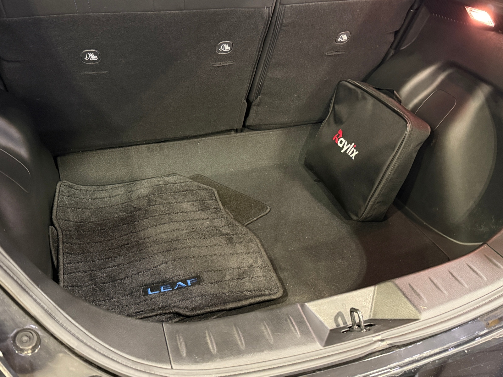 Thumbnail: 2023 Nissan Leaf - 7