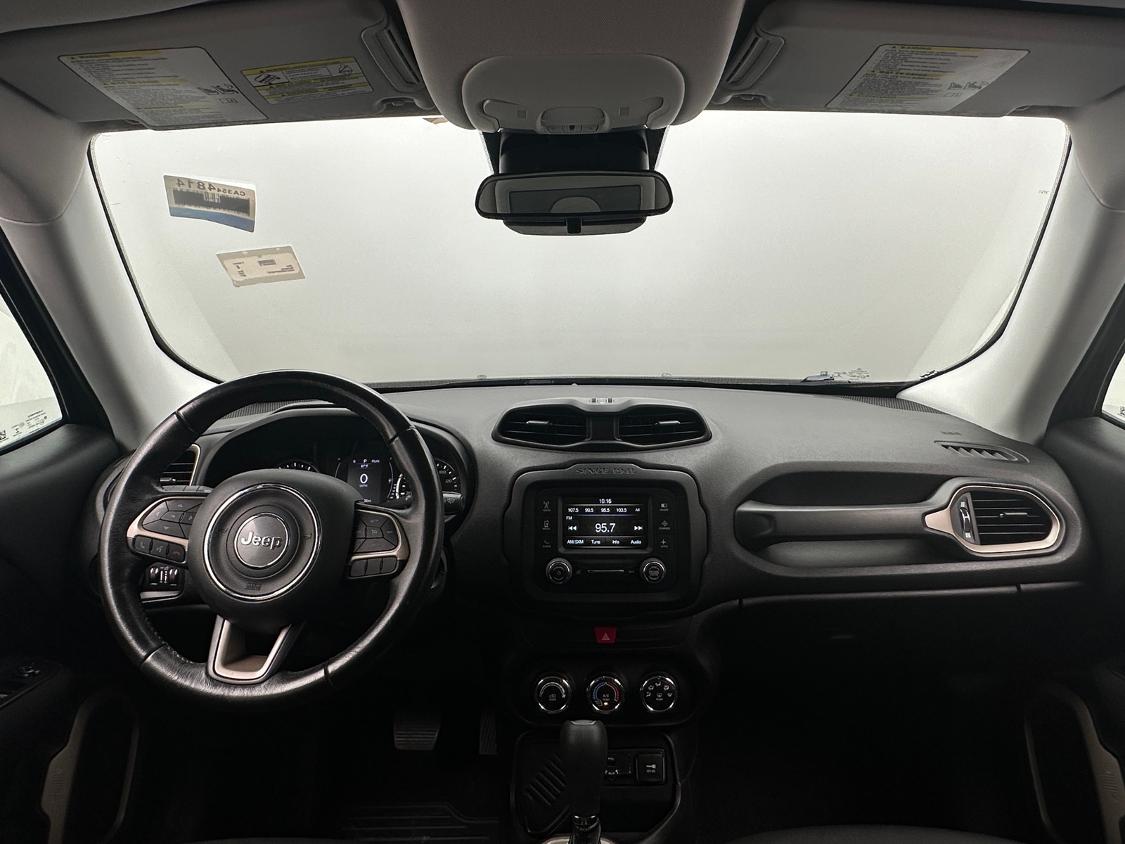 Thumbnail: 2017 Jeep Renegade - 3