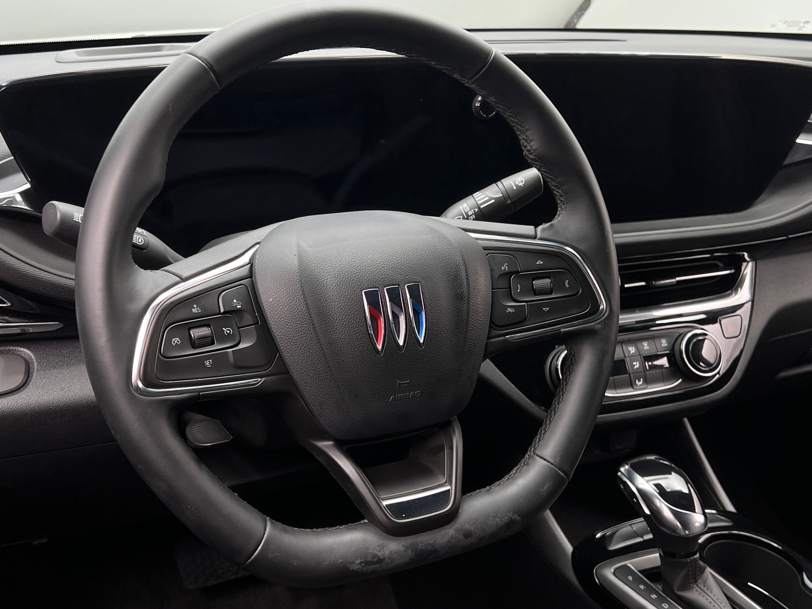 Thumbnail: 2025 Buick Envista - 4