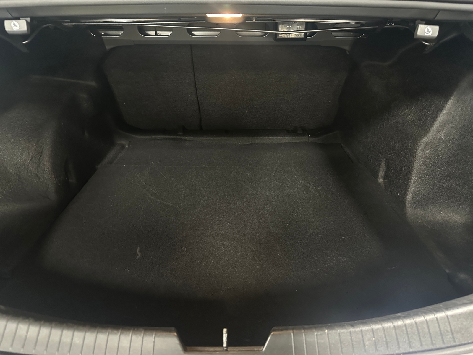 Thumbnail: 2023 Chevrolet Malibu - 7