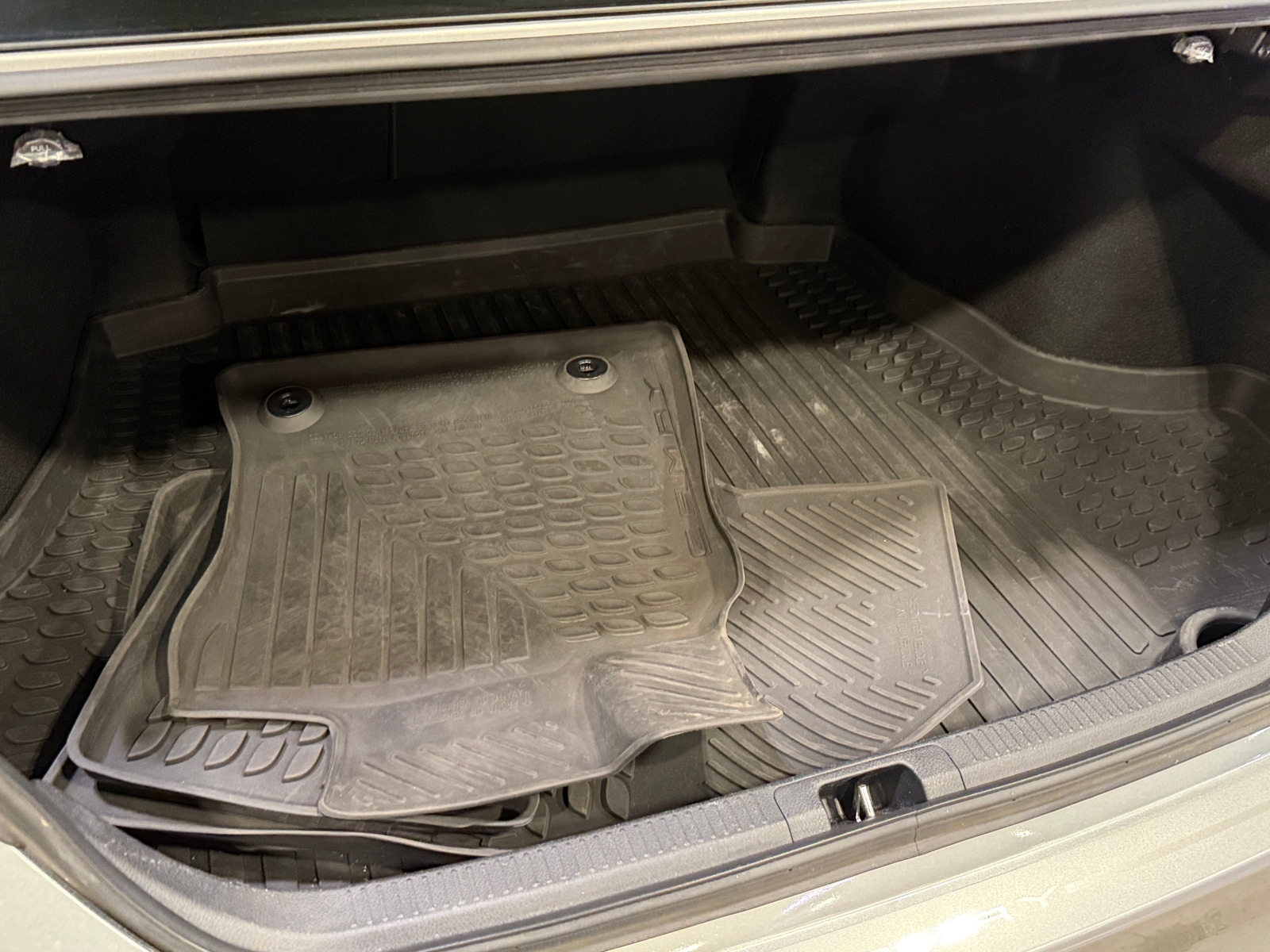 Thumbnail: 2022 Toyota Camry - 7