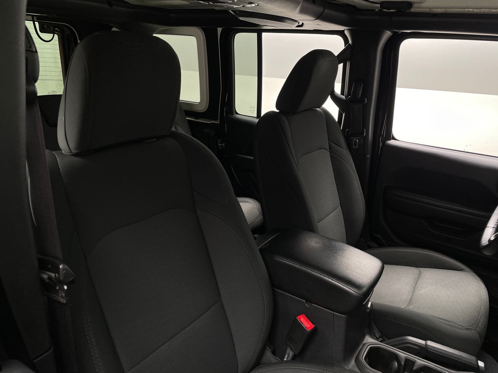 Thumbnail: 2018 Jeep Wrangler - 2