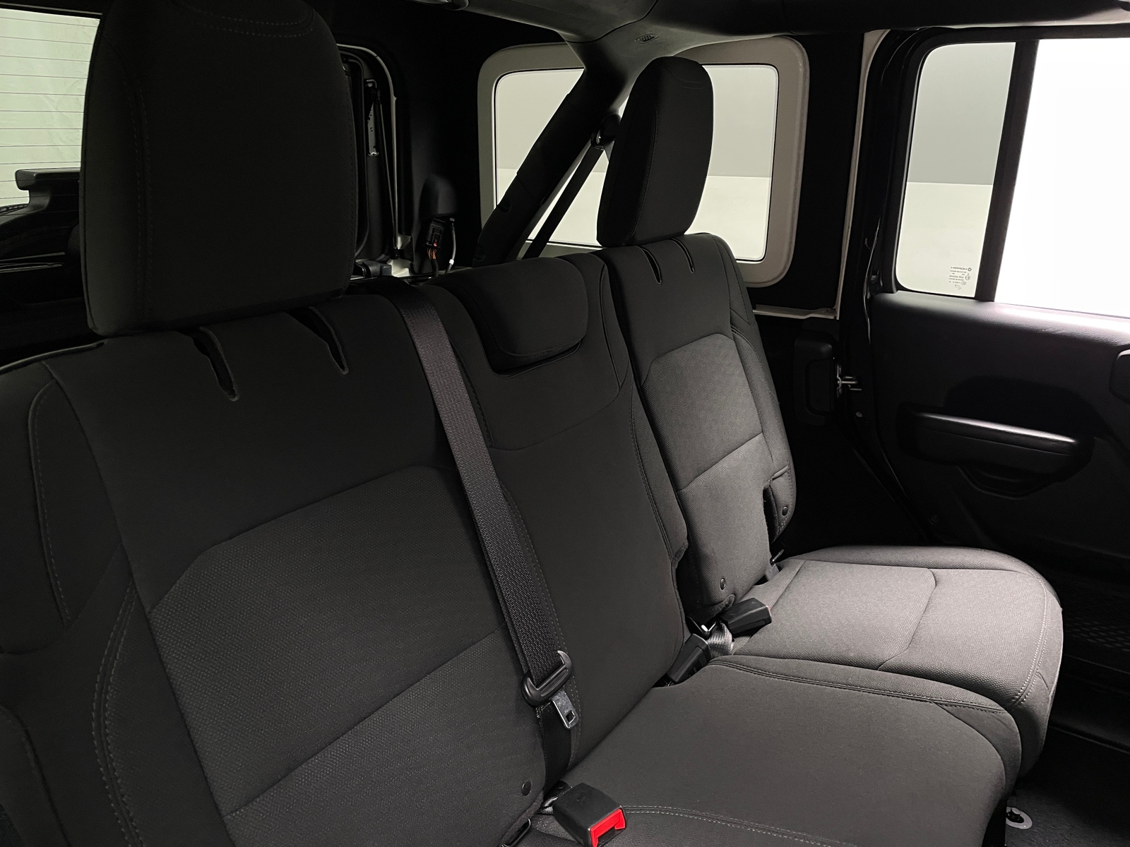 Thumbnail: 2018 Jeep Wrangler - 6