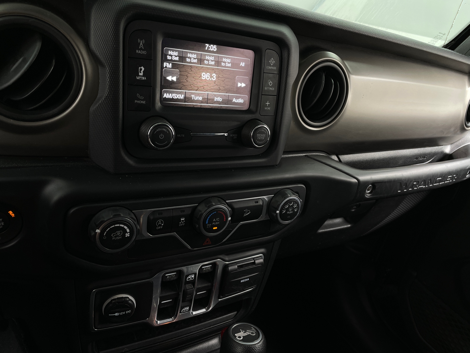 Thumbnail: 2018 Jeep Wrangler - 4