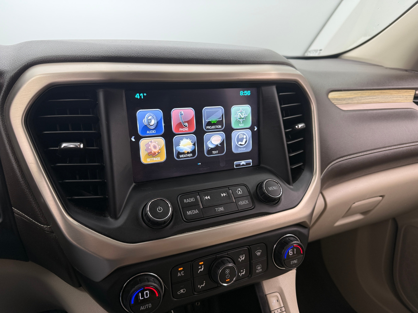 Thumbnail: 2019 GMC Acadia - 3