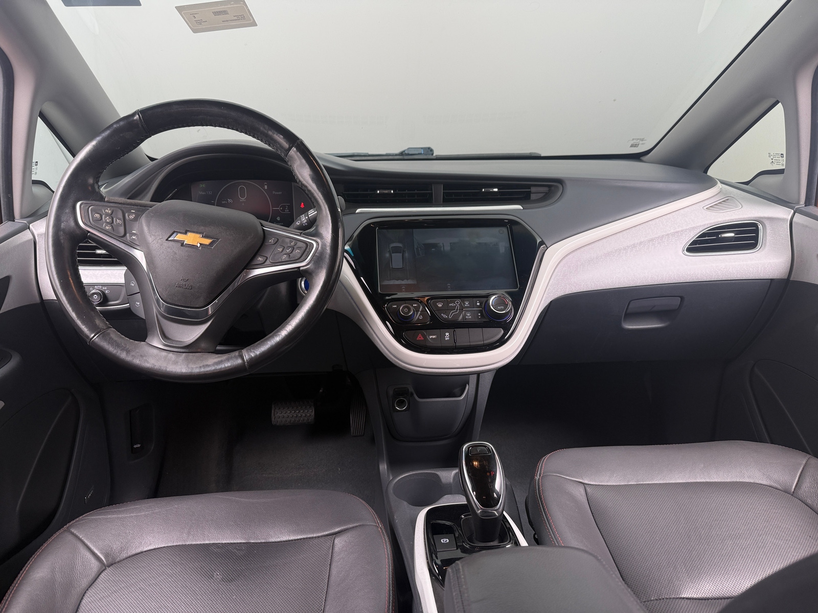 Thumbnail: 2017 Chevrolet Bolt EV - 2