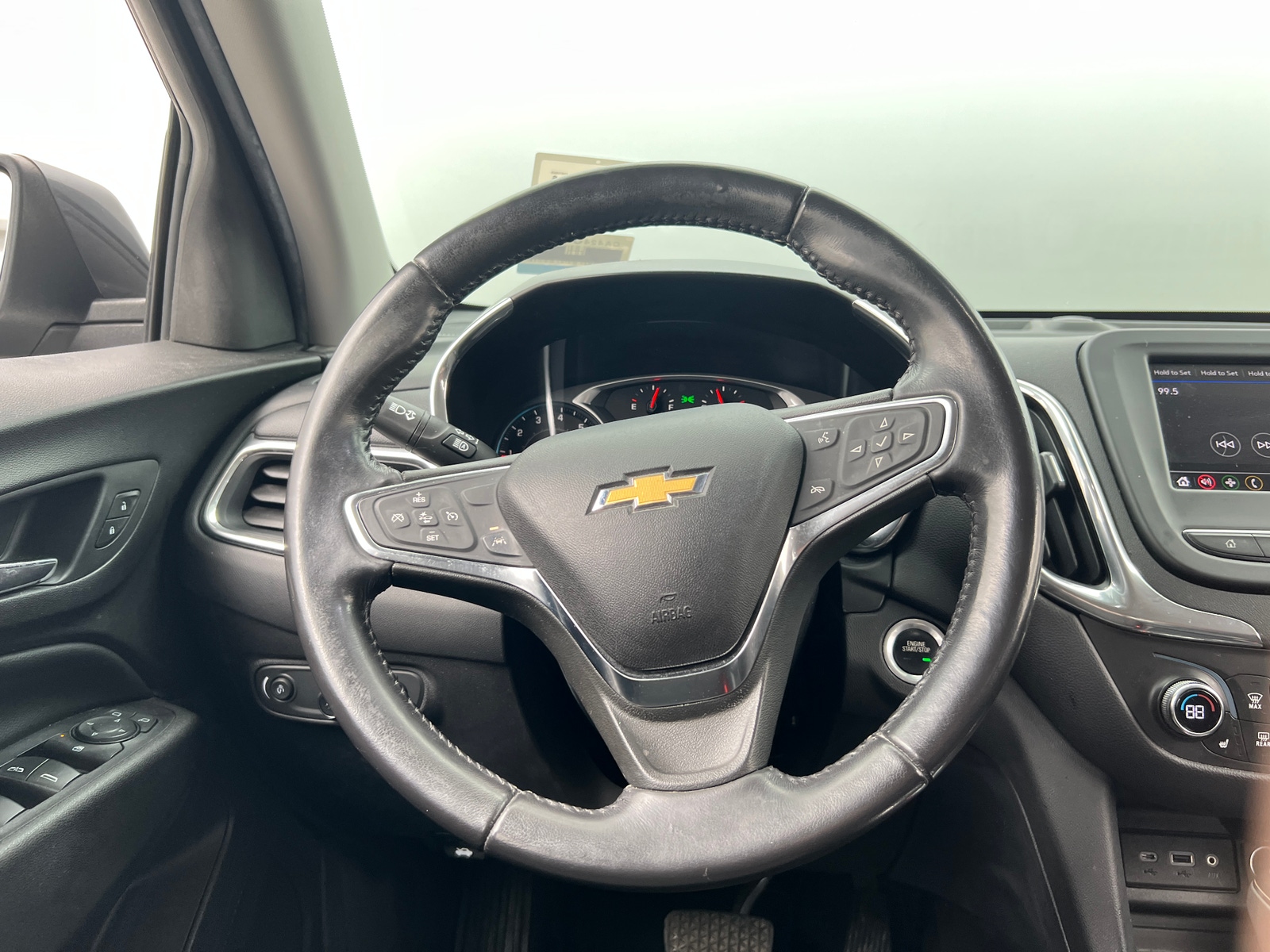 Thumbnail: 2020 Chevrolet Equinox - 5