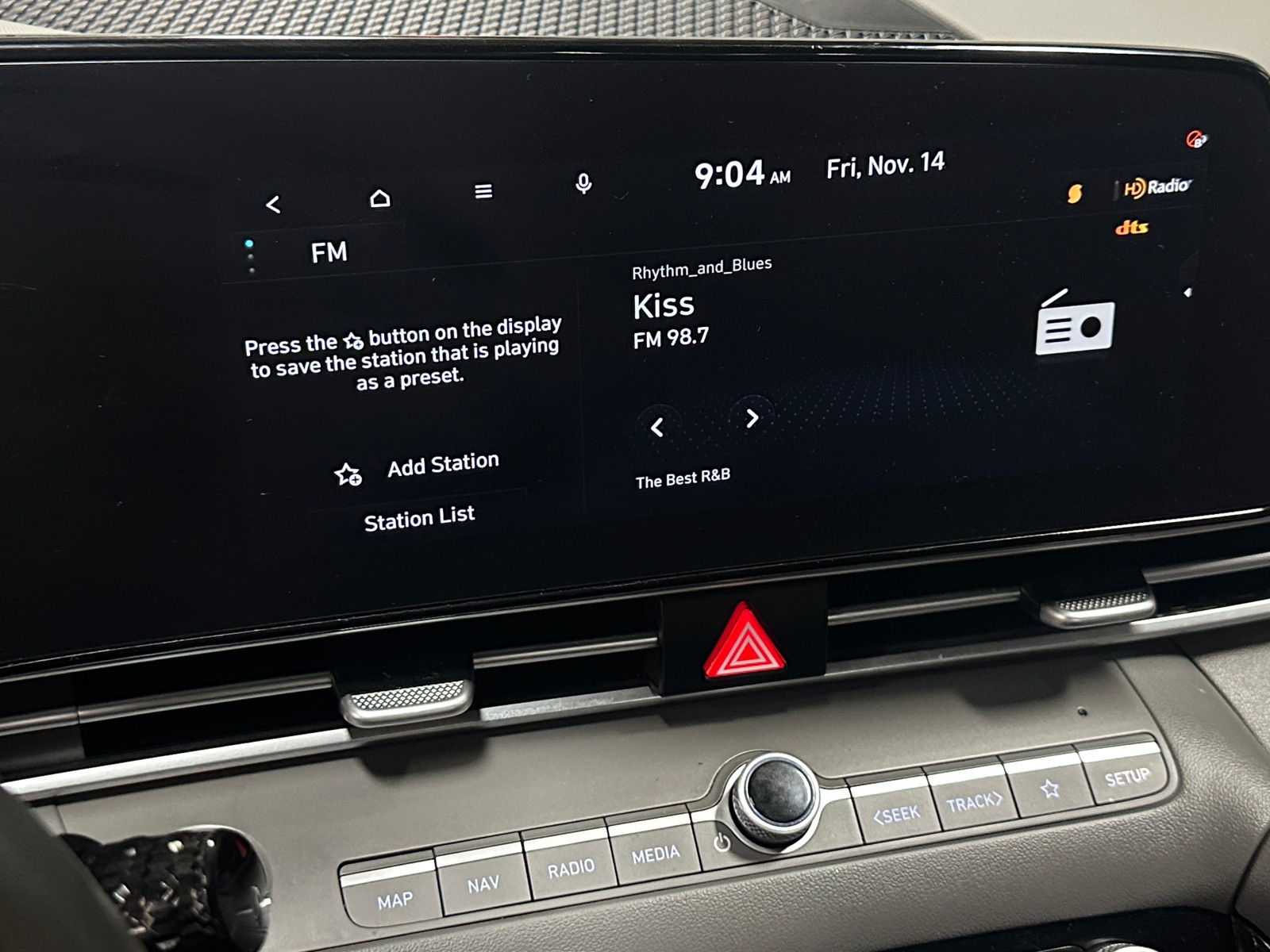 Thumbnail: 2023 Hyundai Elantra - 4