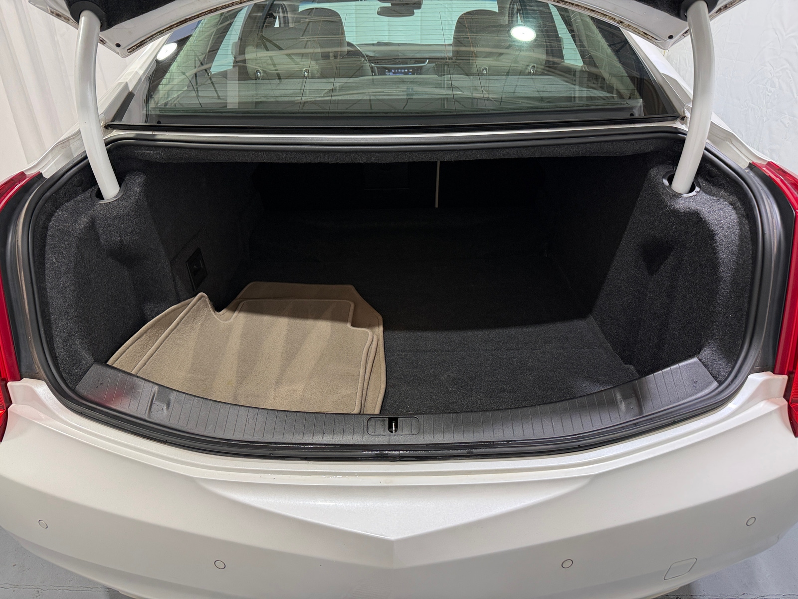 Thumbnail: 2017 Cadillac XTS - 6