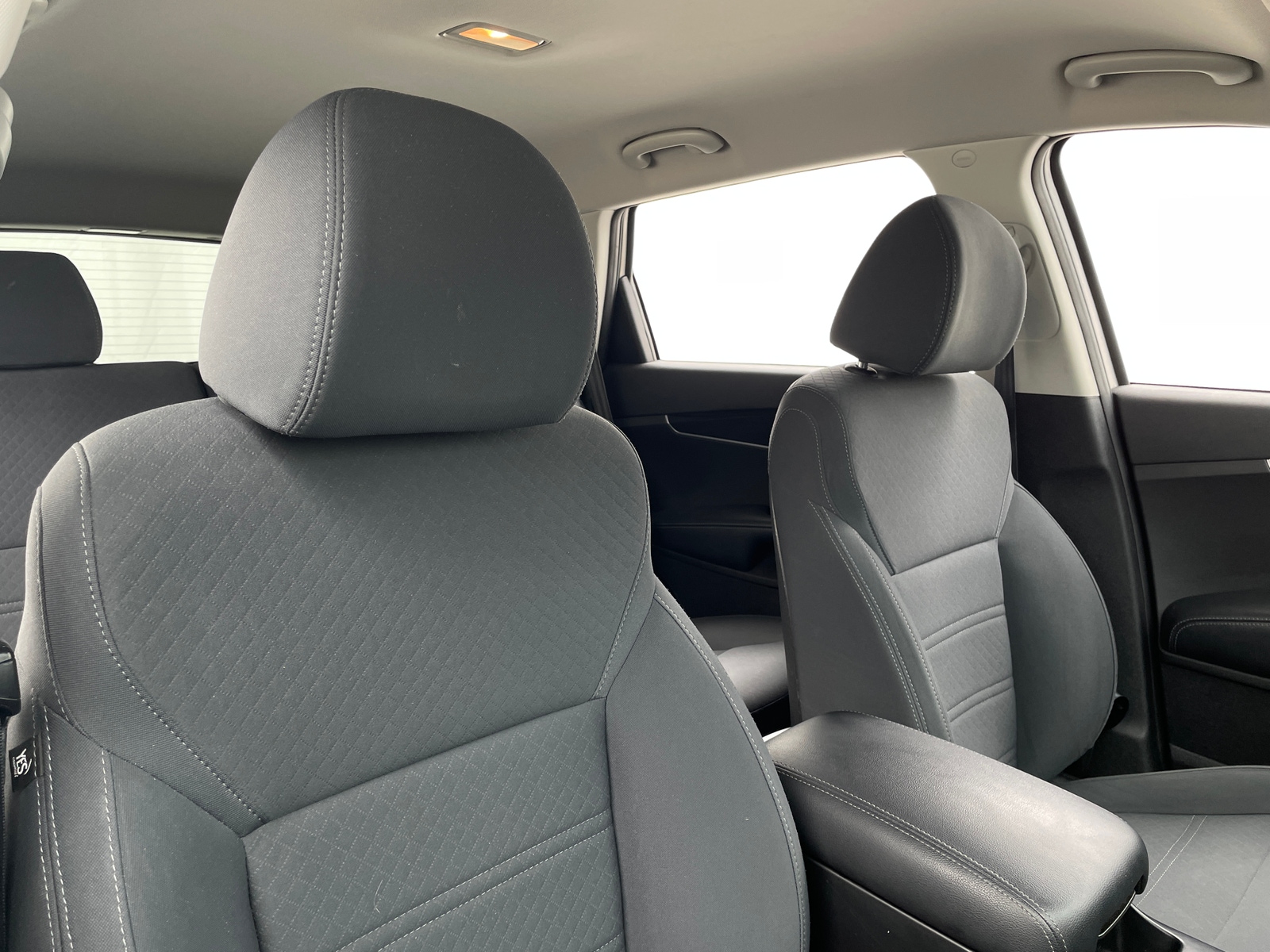 Thumbnail: 2019 Kia Sorento - 2