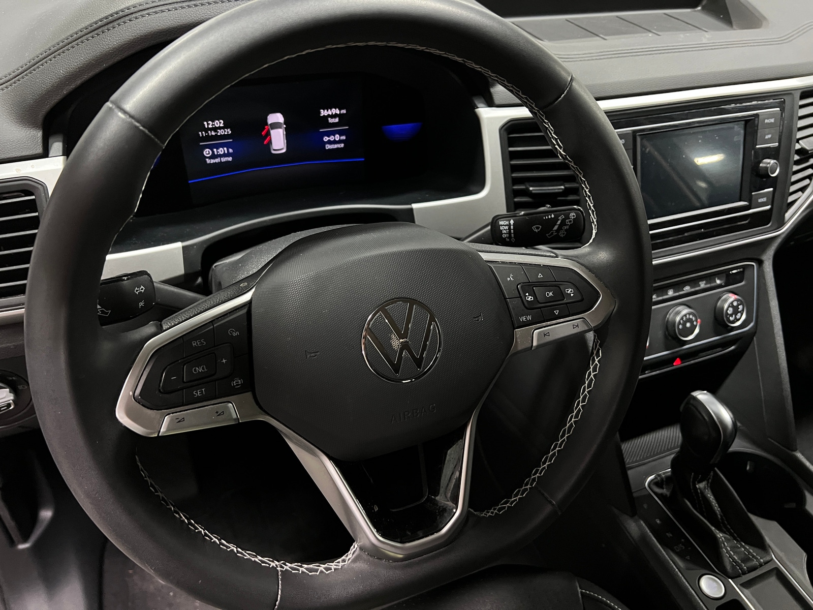 Thumbnail: 2022 Volkswagen Atlas - 4