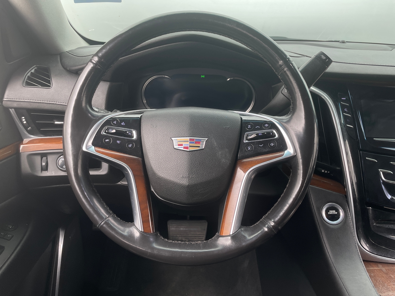 Thumbnail: 2018 Cadillac Escalade - 4