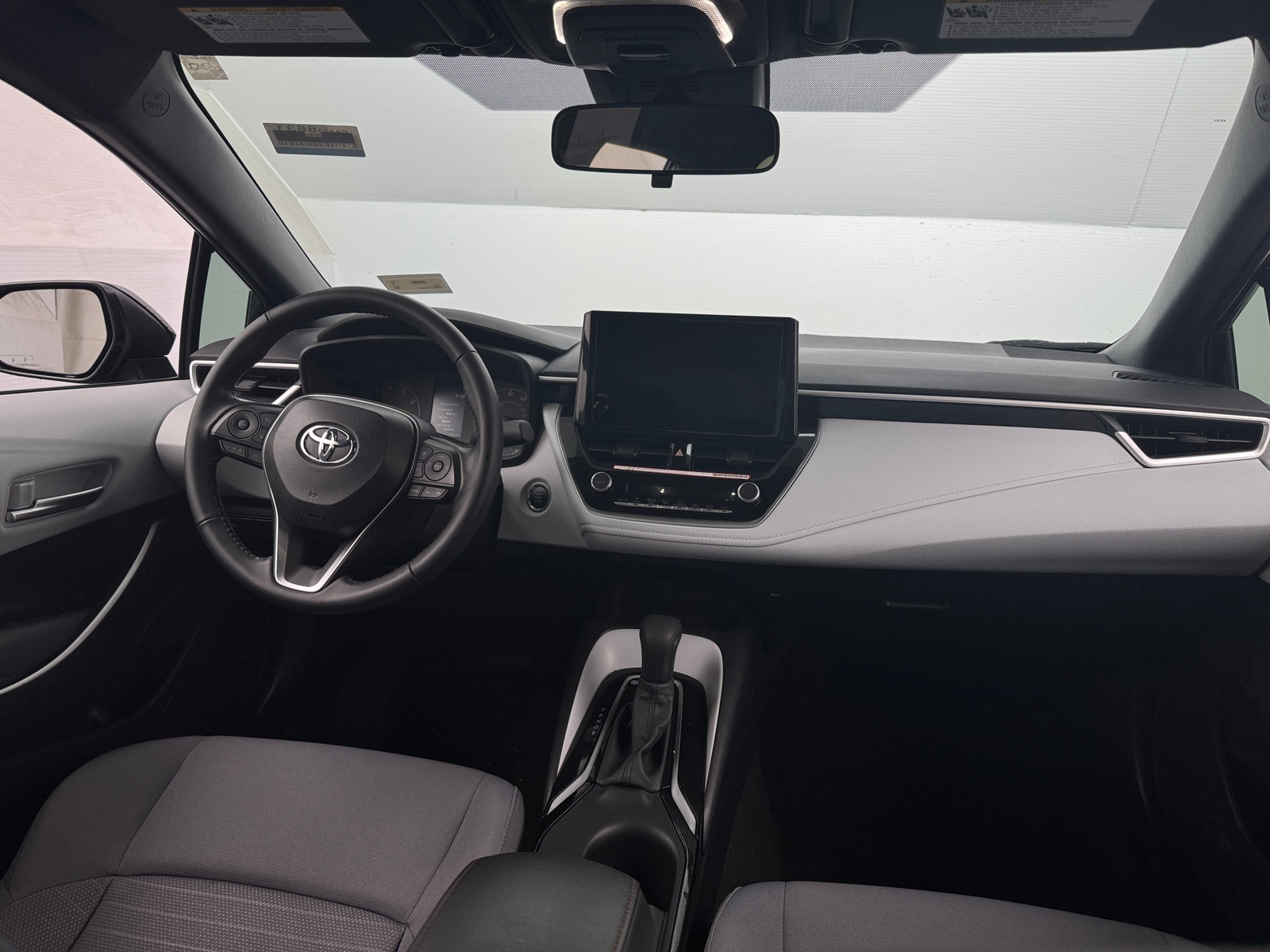 Thumbnail: 2025 Toyota Corolla - 3