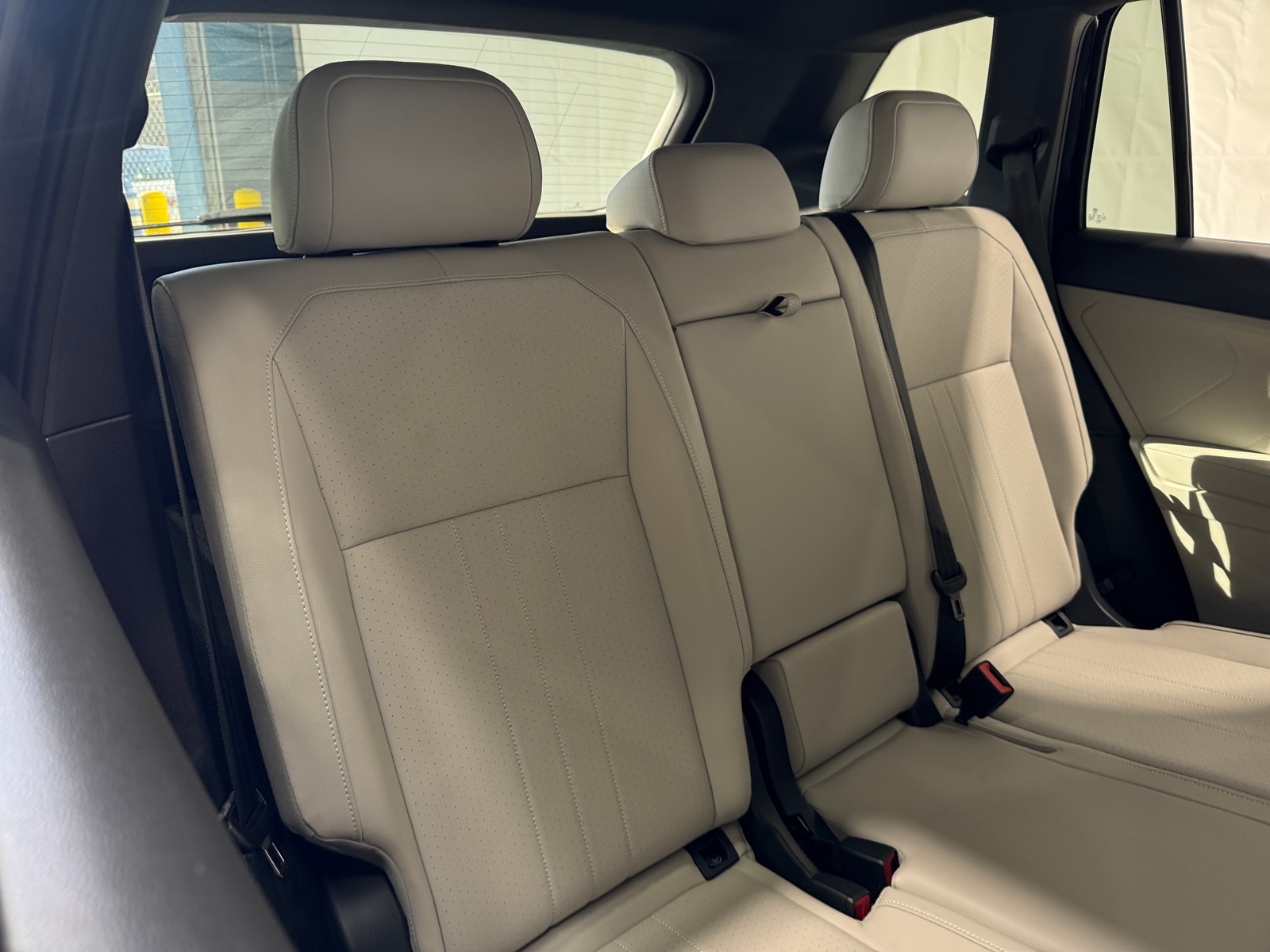 Thumbnail: 2024 Volkswagen Tiguan - 5