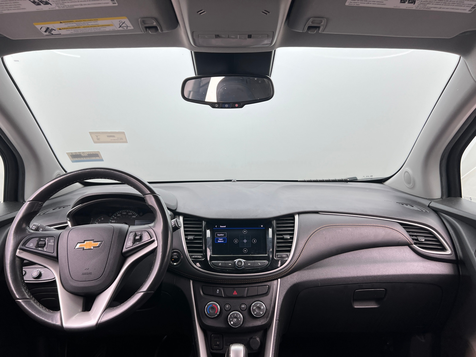 Thumbnail: 2020 Chevrolet Trax - 3