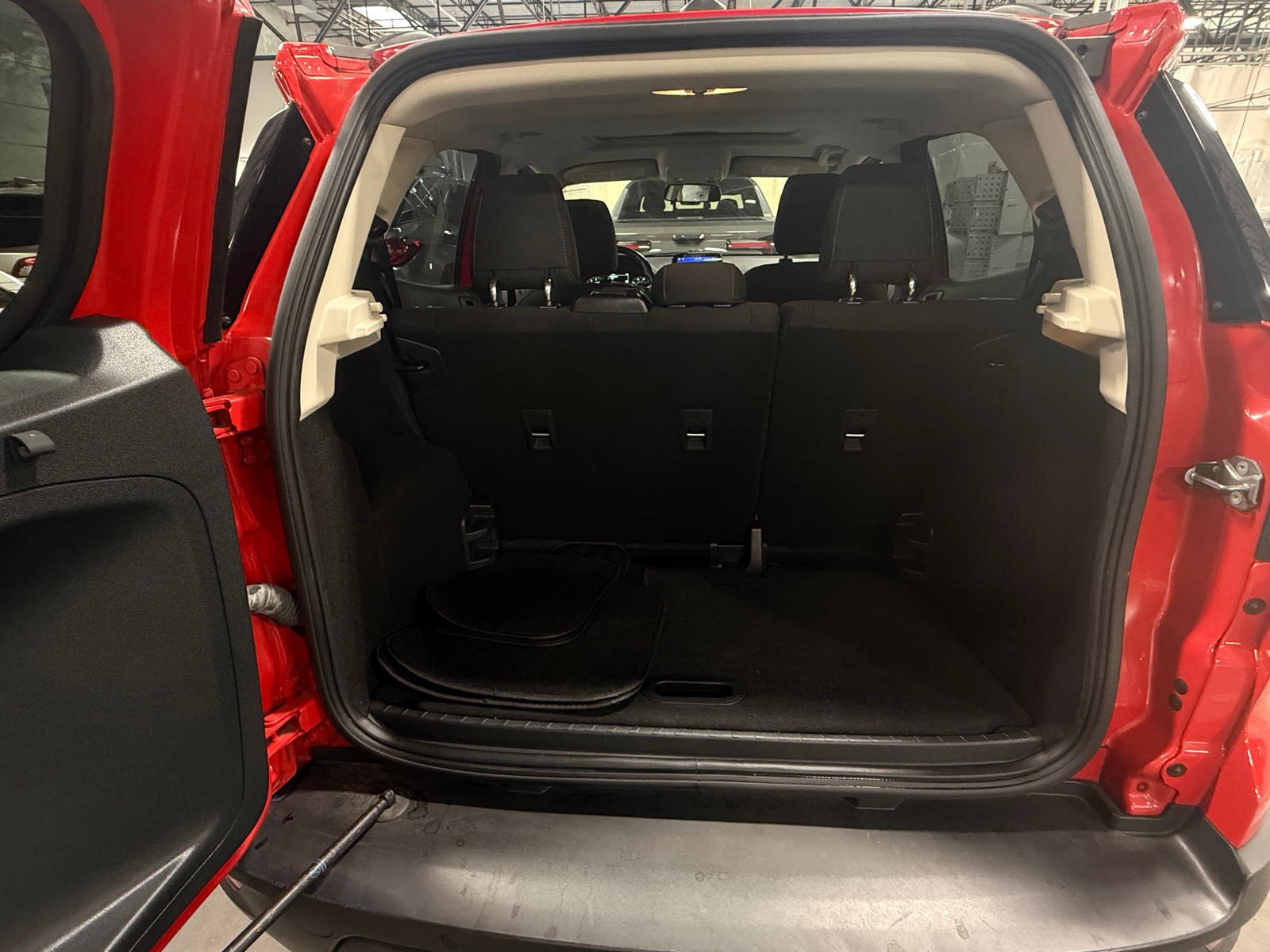 Thumbnail: 2020 Ford EcoSport - 7