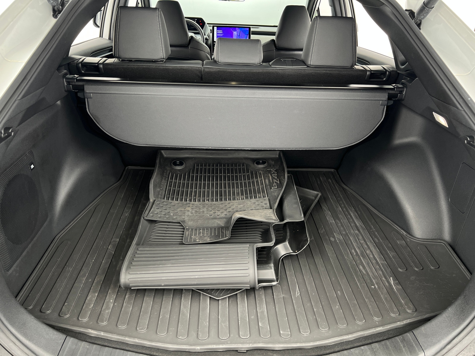 Thumbnail: 2023 Toyota bZ4X - 7