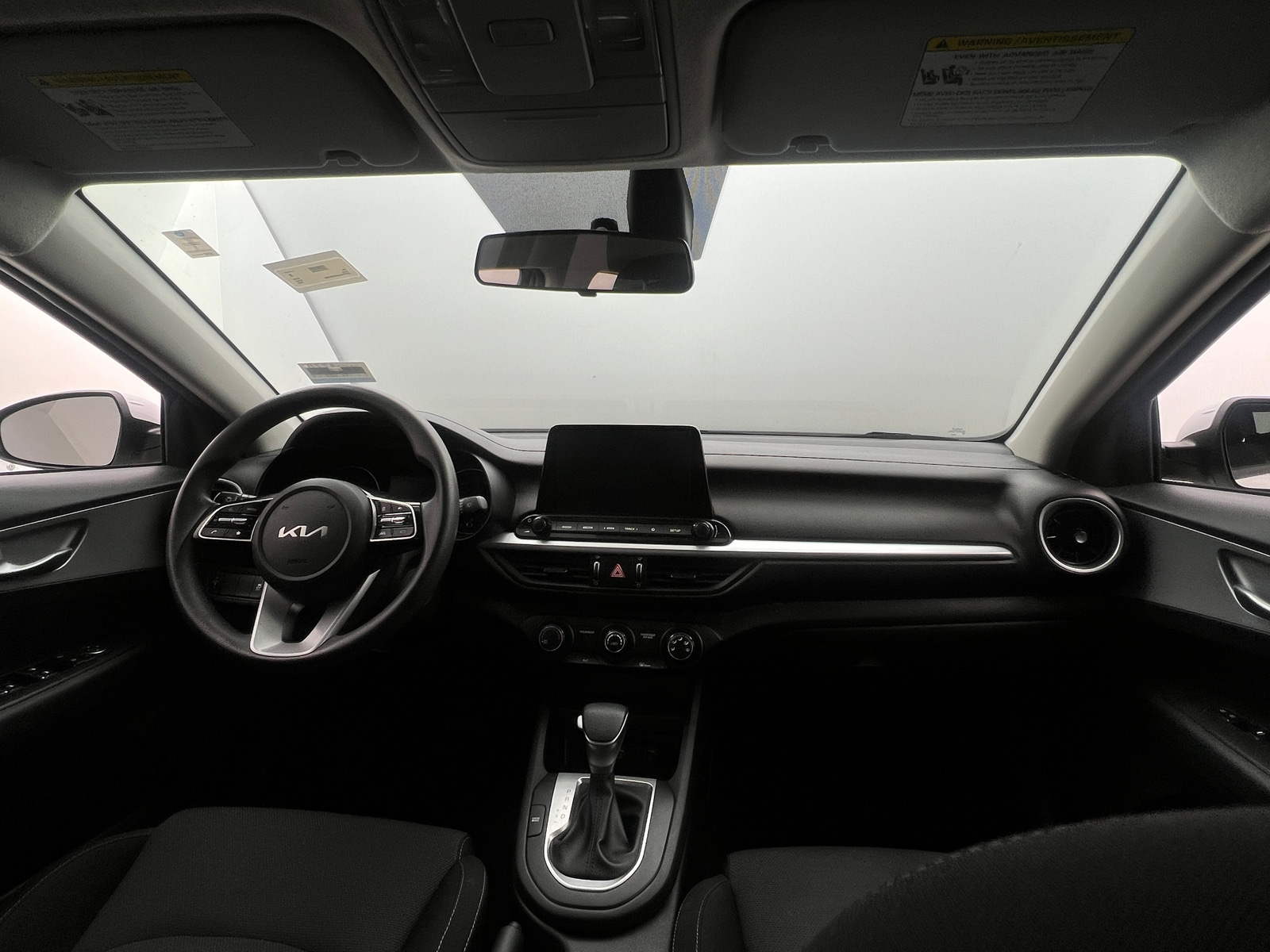 Thumbnail: 2024 Kia Forte - 3