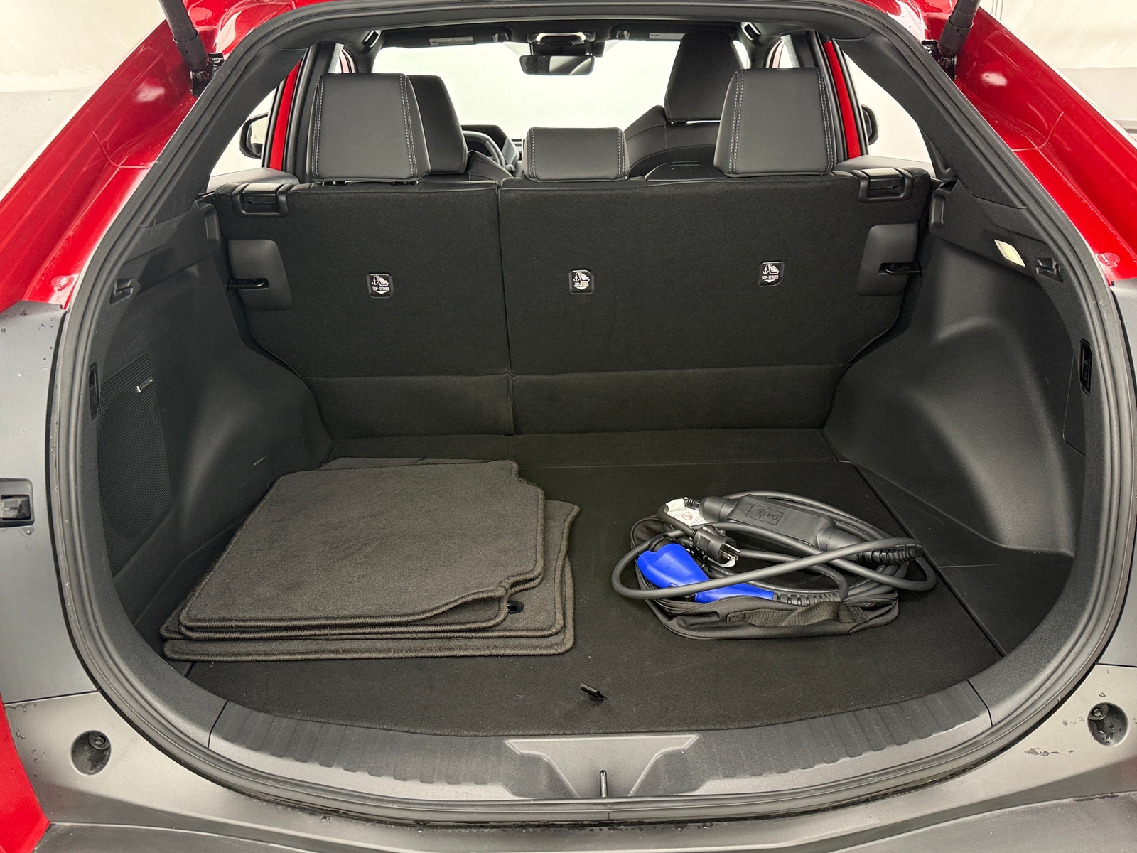 Thumbnail: 2024 Subaru Solterra - 7