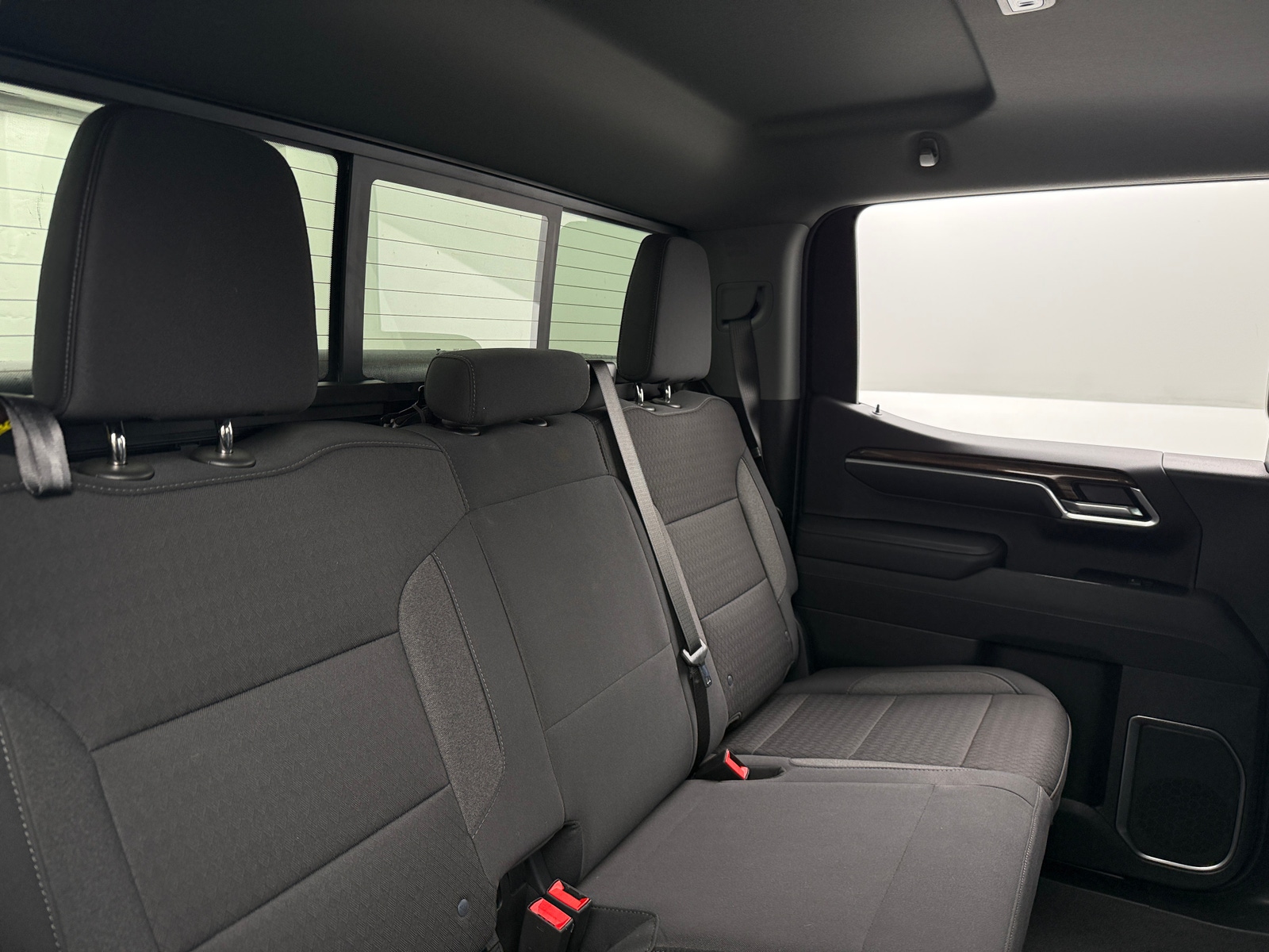 Thumbnail: 2025 Chevrolet Silverado 1500 - 6