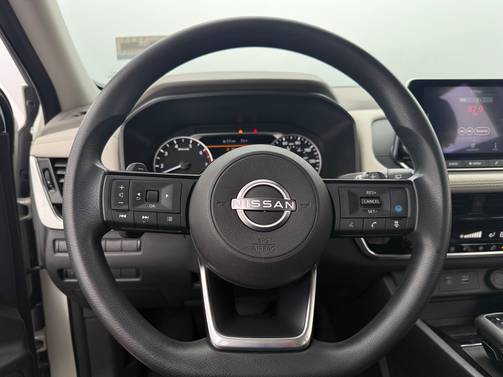 Thumbnail: 2023 Nissan Rogue - 5