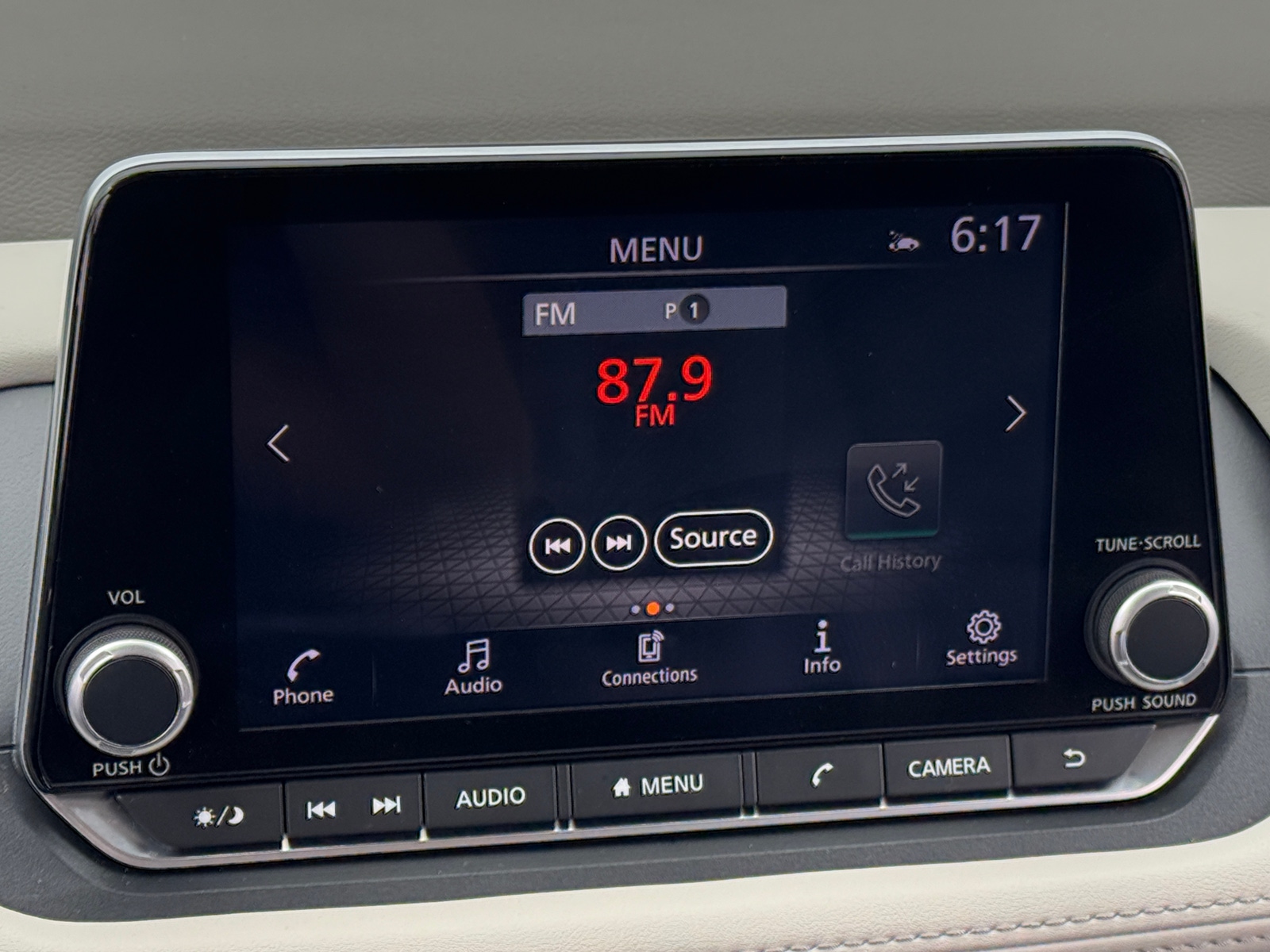 Thumbnail: 2023 Nissan Rogue - 4