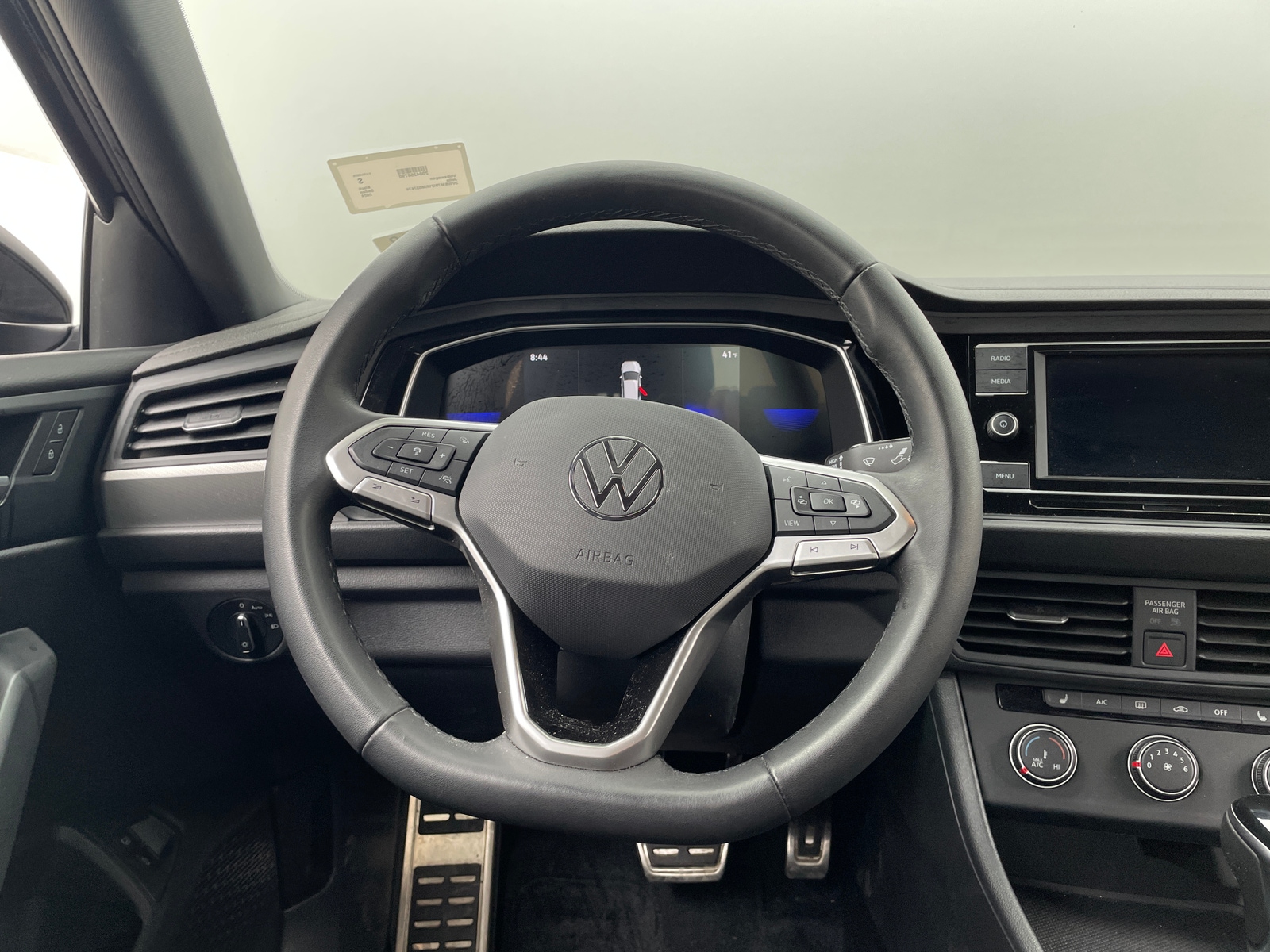 Thumbnail: 2024 Volkswagen Jetta - 5