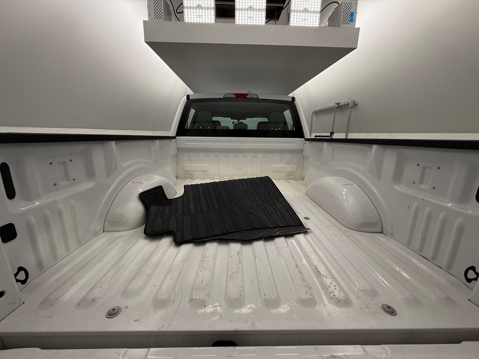 Thumbnail: 2020 Ford Econoline - 7