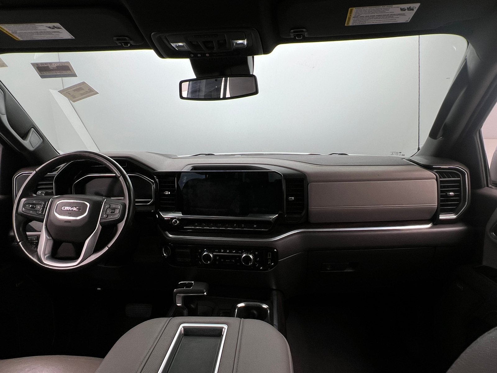 Thumbnail: 2022 GMC Sierra 1500 - 2