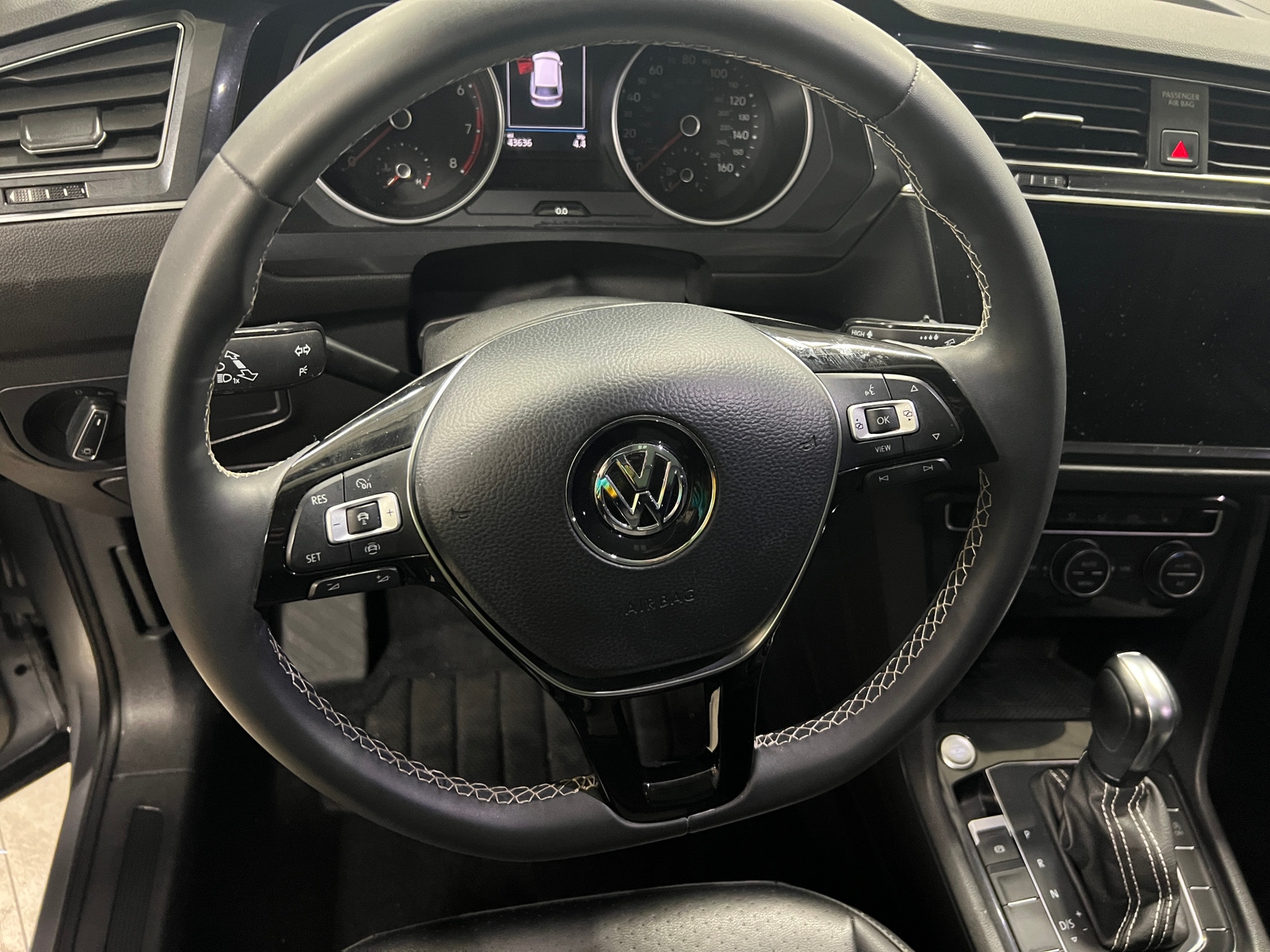 Thumbnail: 2021 Volkswagen Tiguan - 4