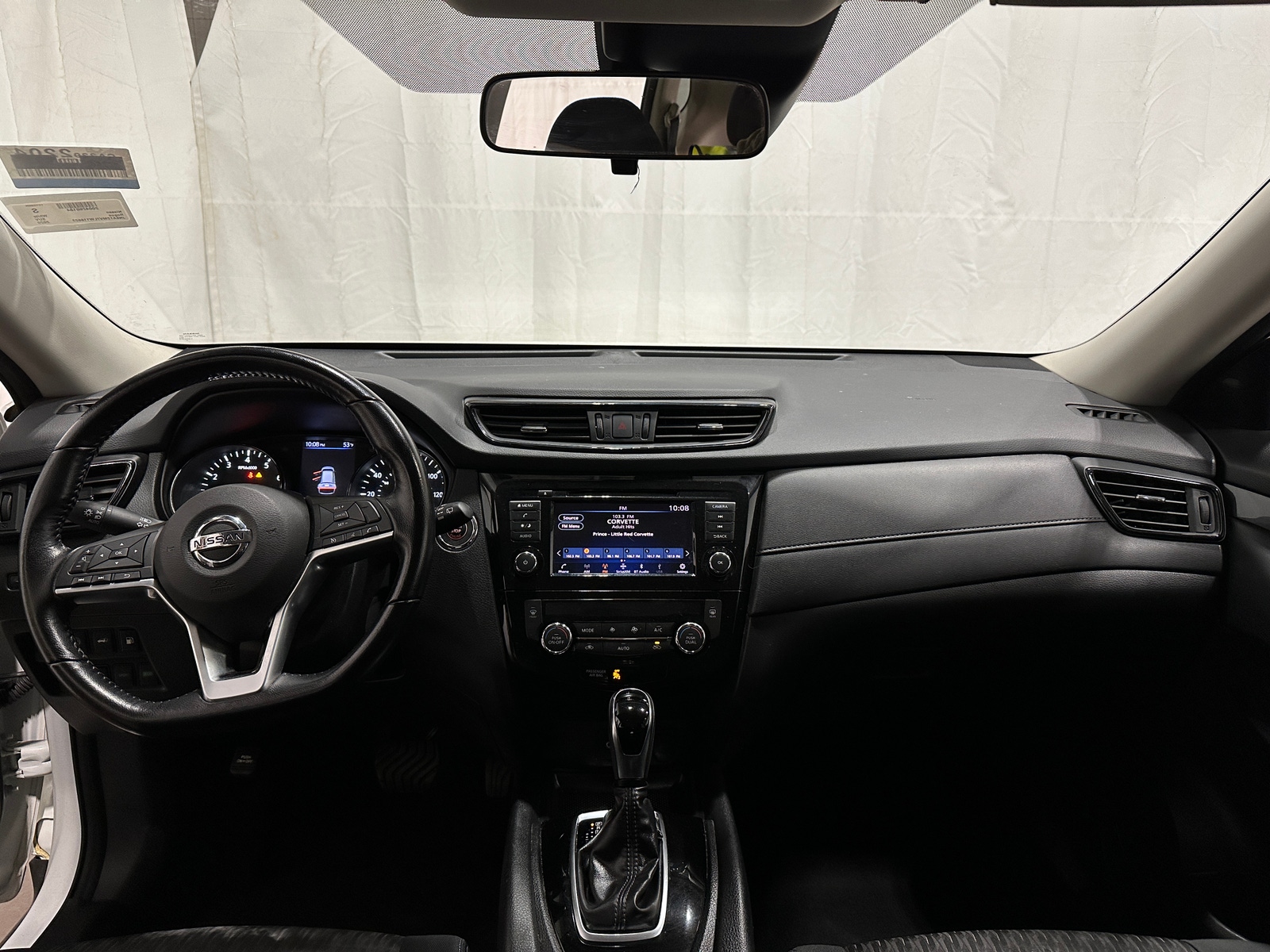 Thumbnail: 2020 Nissan Rogue - 3