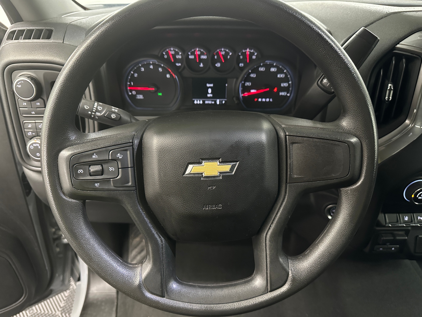 Thumbnail: 2024 Chevrolet Silverado 2500 - 5