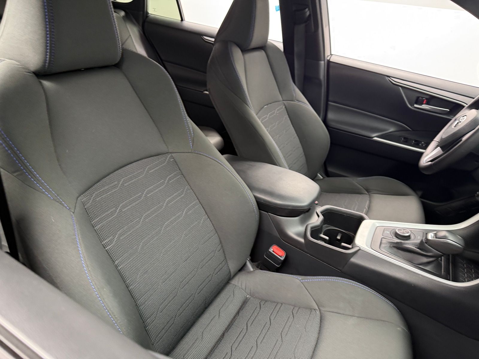 Thumbnail: 2024 Toyota RAV4 - 2