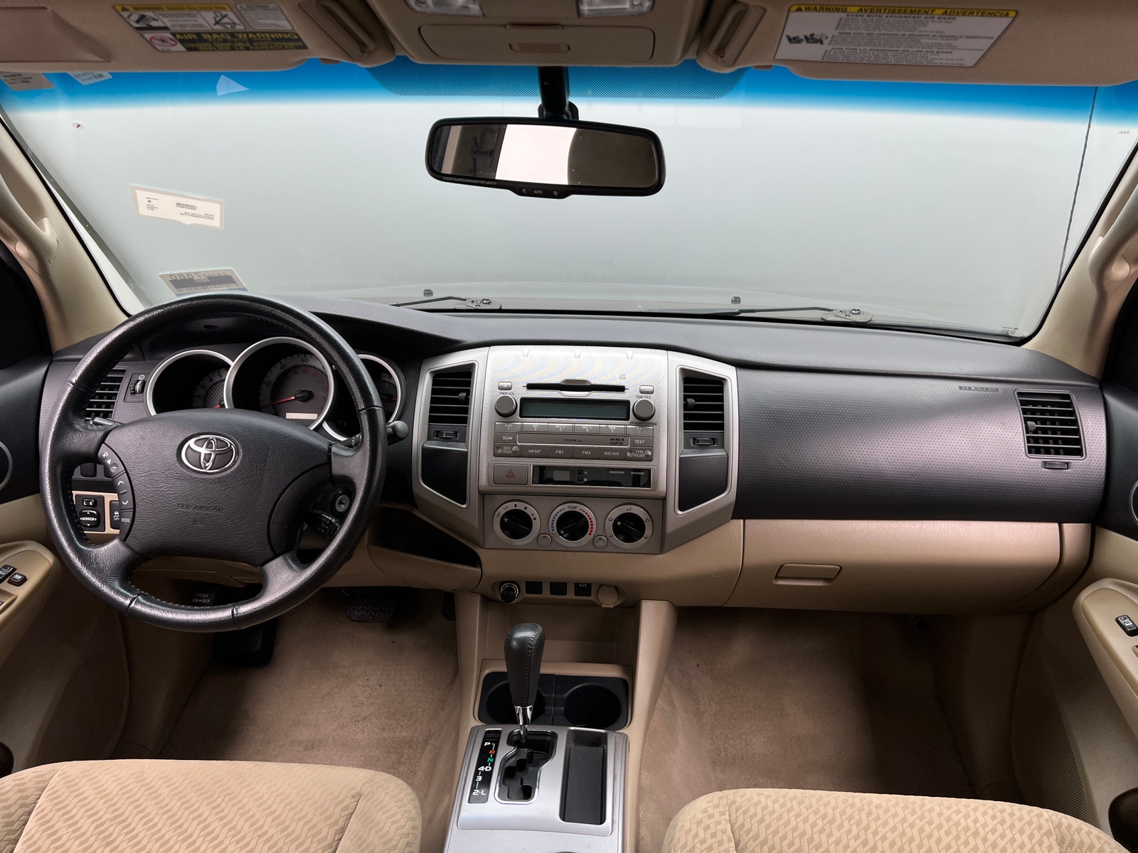 Thumbnail: 2011 Toyota Tacoma - 3