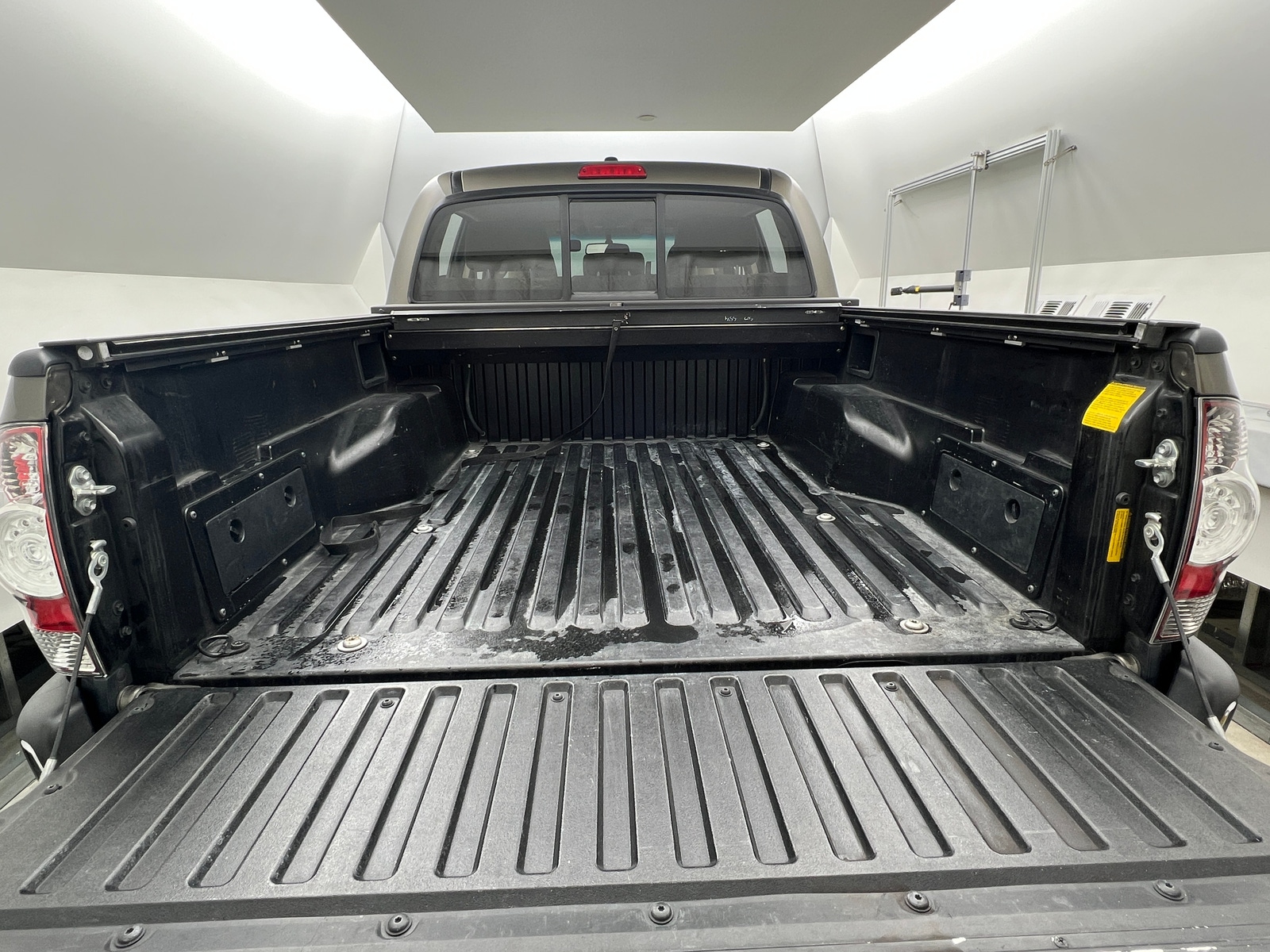 Thumbnail: 2011 Toyota Tacoma - 7