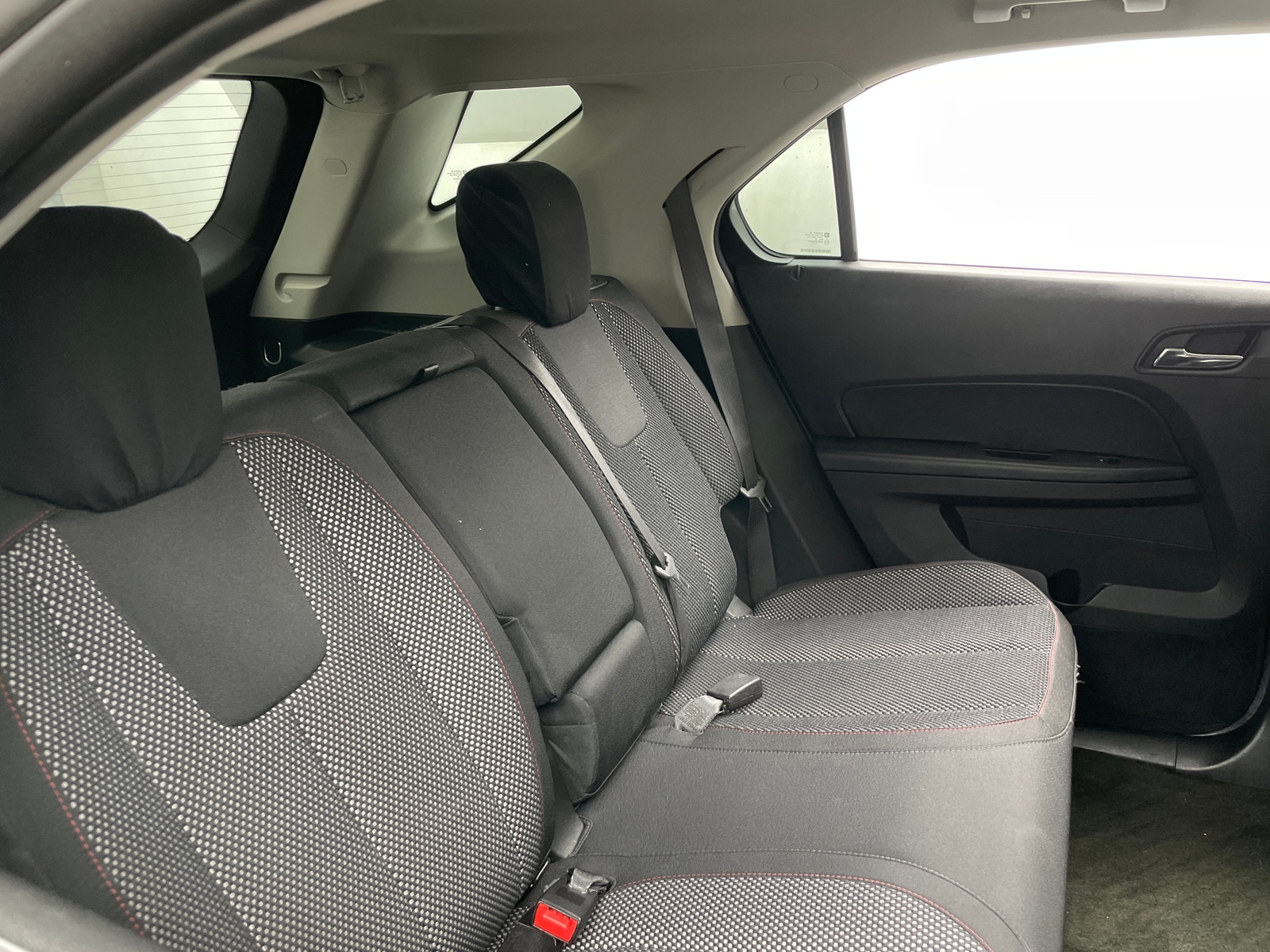 Thumbnail: 2017 Chevrolet Equinox - 6