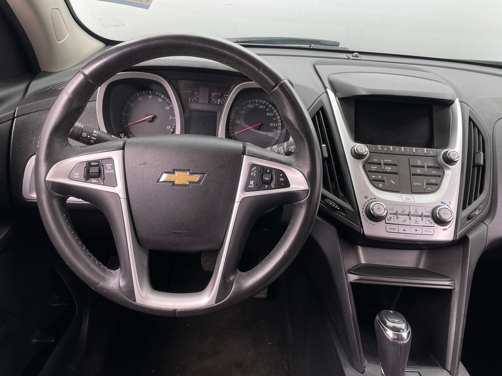 Thumbnail: 2017 Chevrolet Equinox - 5